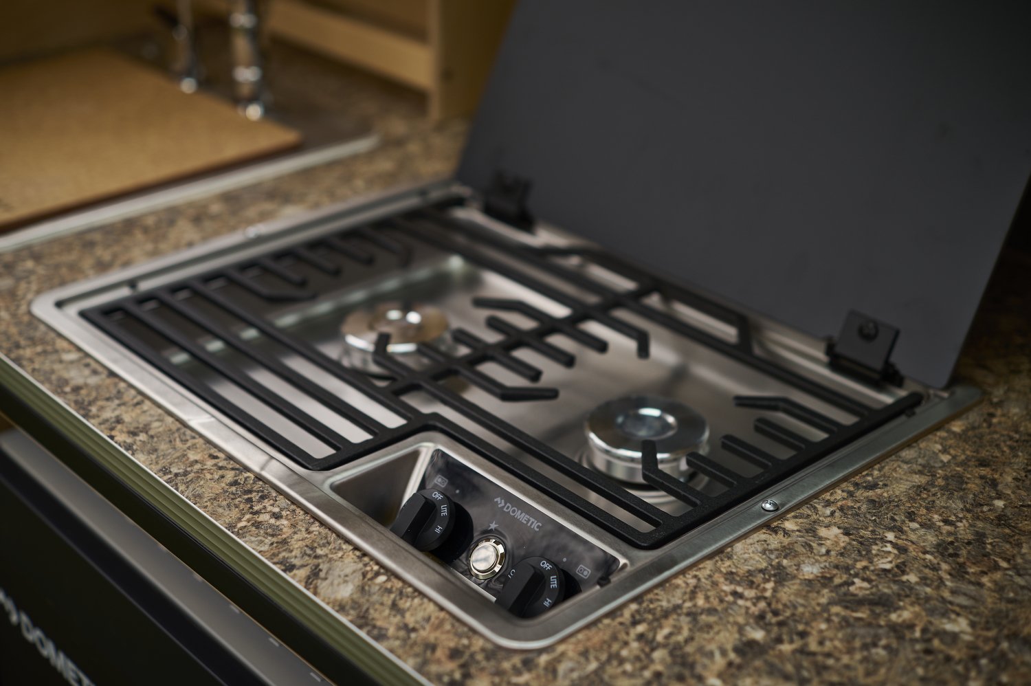 Two Burner drop-in cooktop w/ glass cover