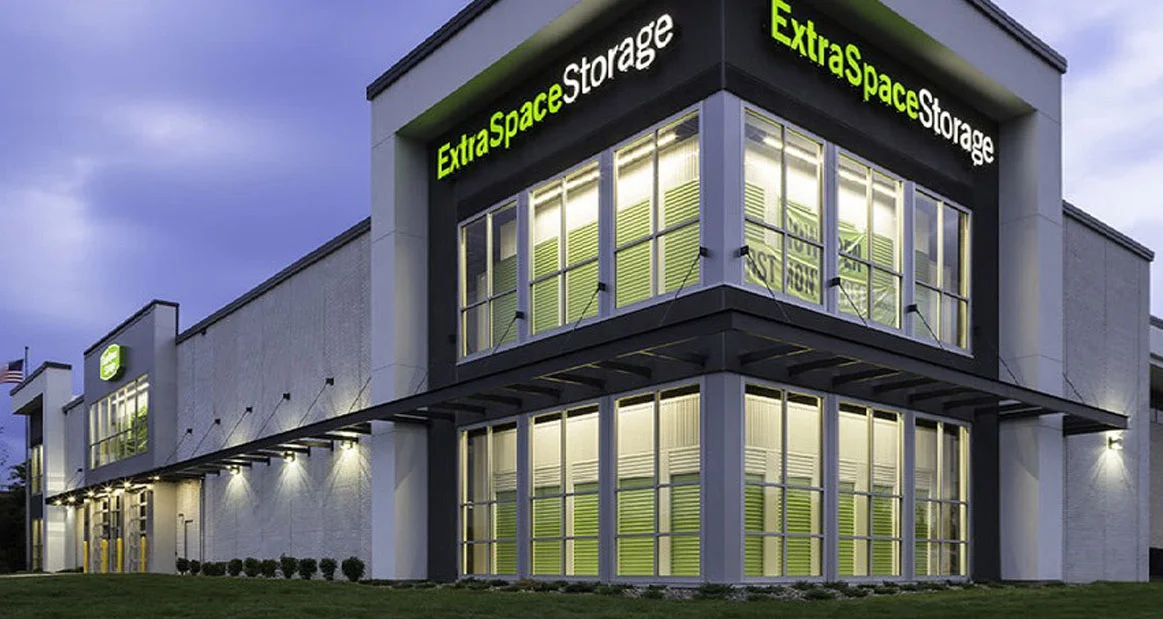 5051 Hwy 7 St. Louis Park, MN — 63,202 SF Climate Controlled self storage facility