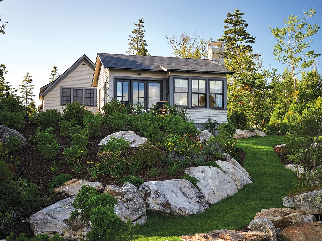 Cottage_exterior sm.jpg