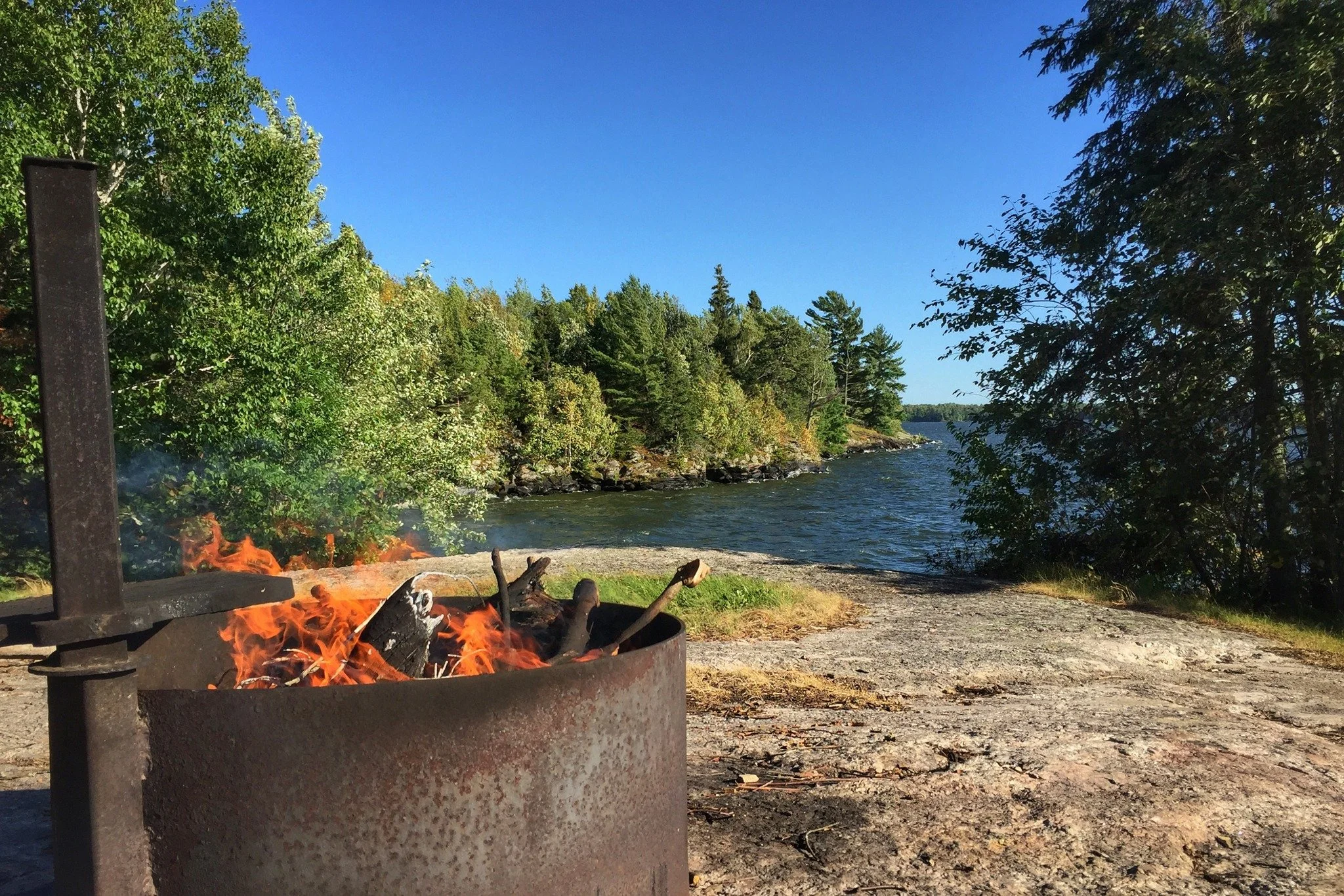 ⛺🔥Relaxing by the campfire in Voyageurs start with good planning. If you&rsquo;ve been thinking about visiting but aren&rsquo;t sure where to begin, we&rsquo;re here to help.

This Thursday, March 5th at noon, join us, Voyageurs National Park staff,