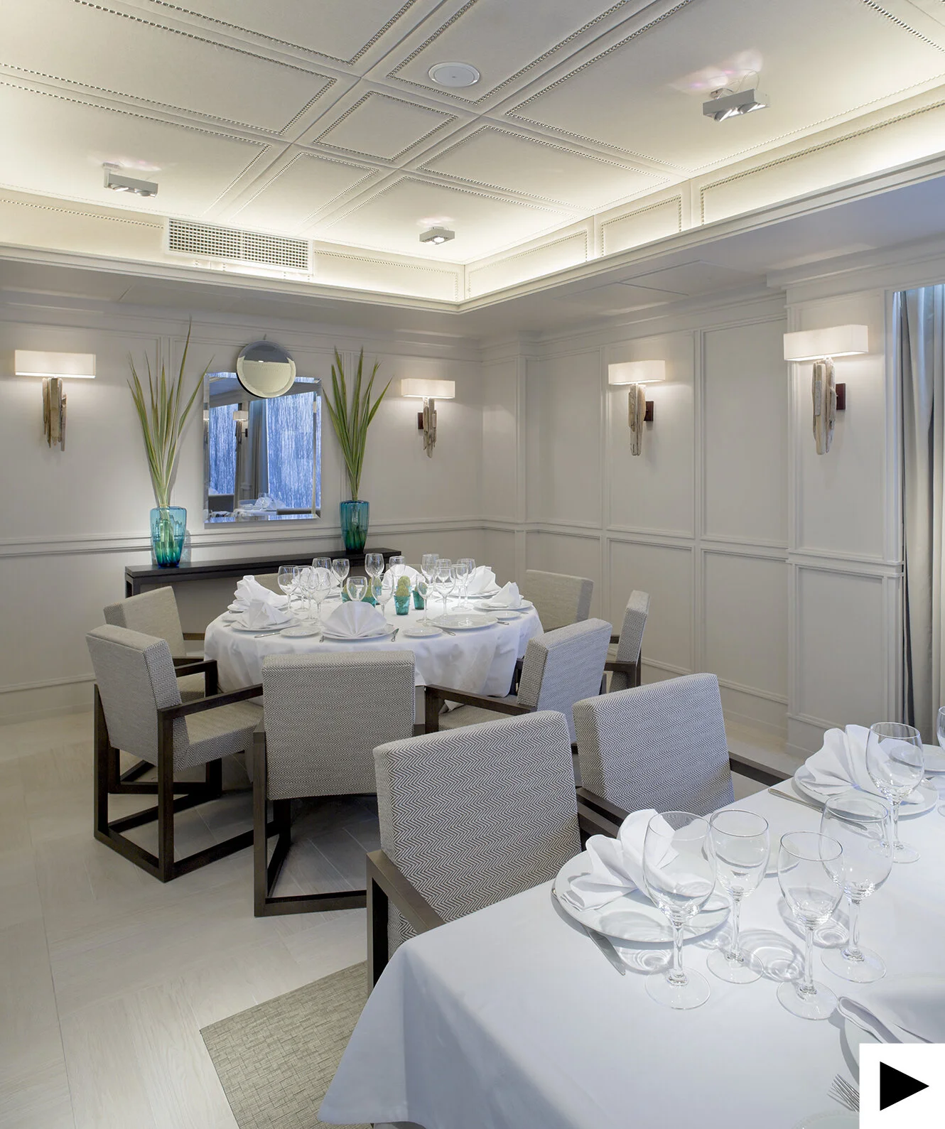 Restaurant 2.jpg