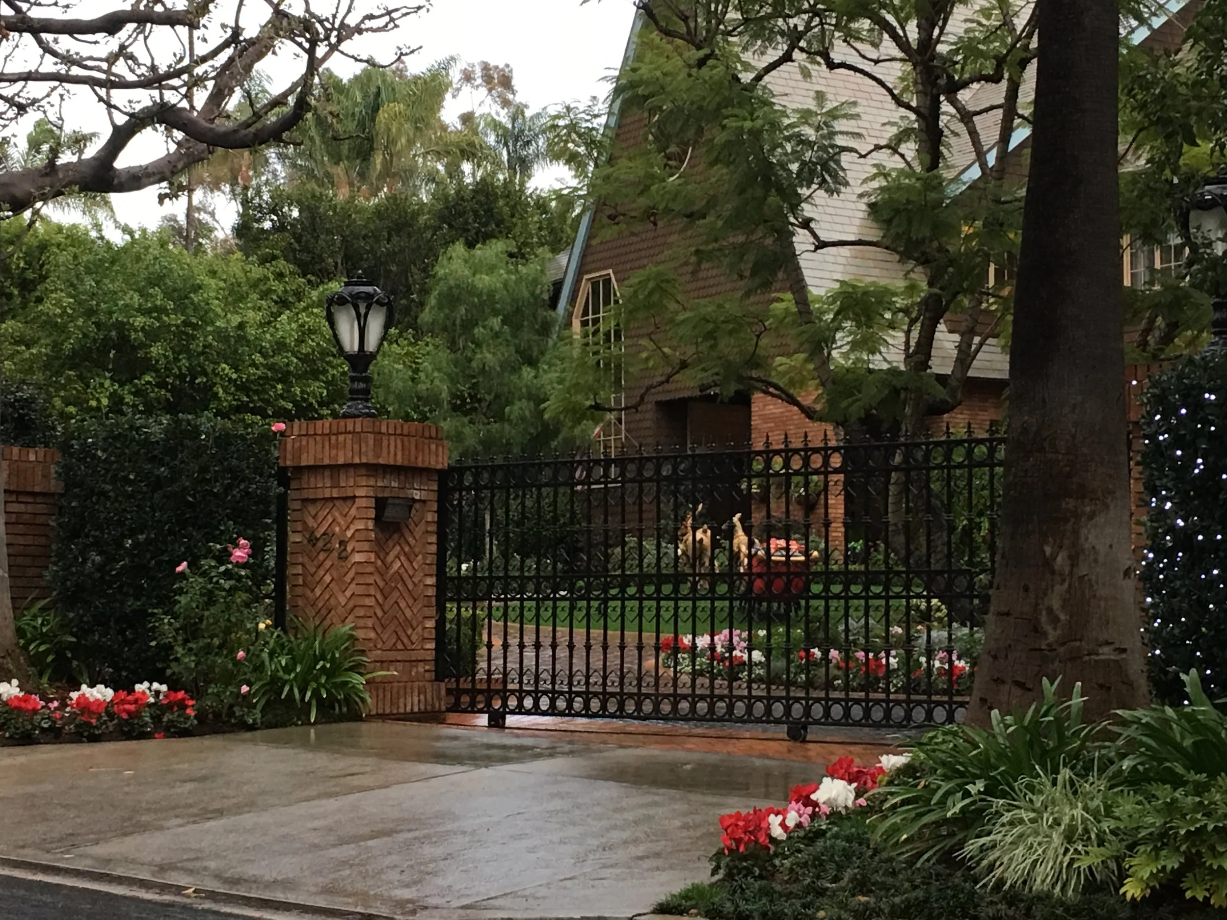 linette xmas front.jpg