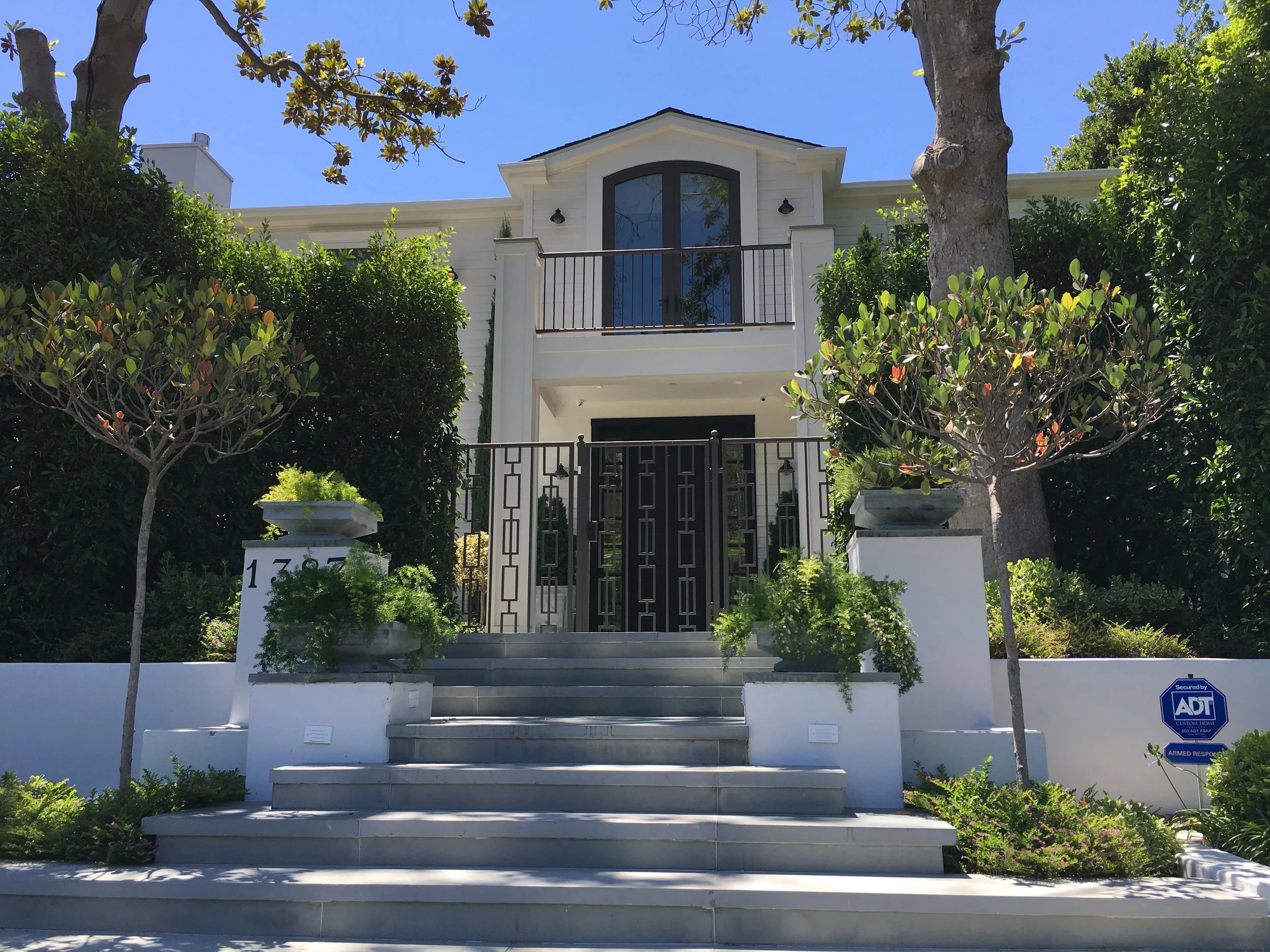 simon front street.jpg