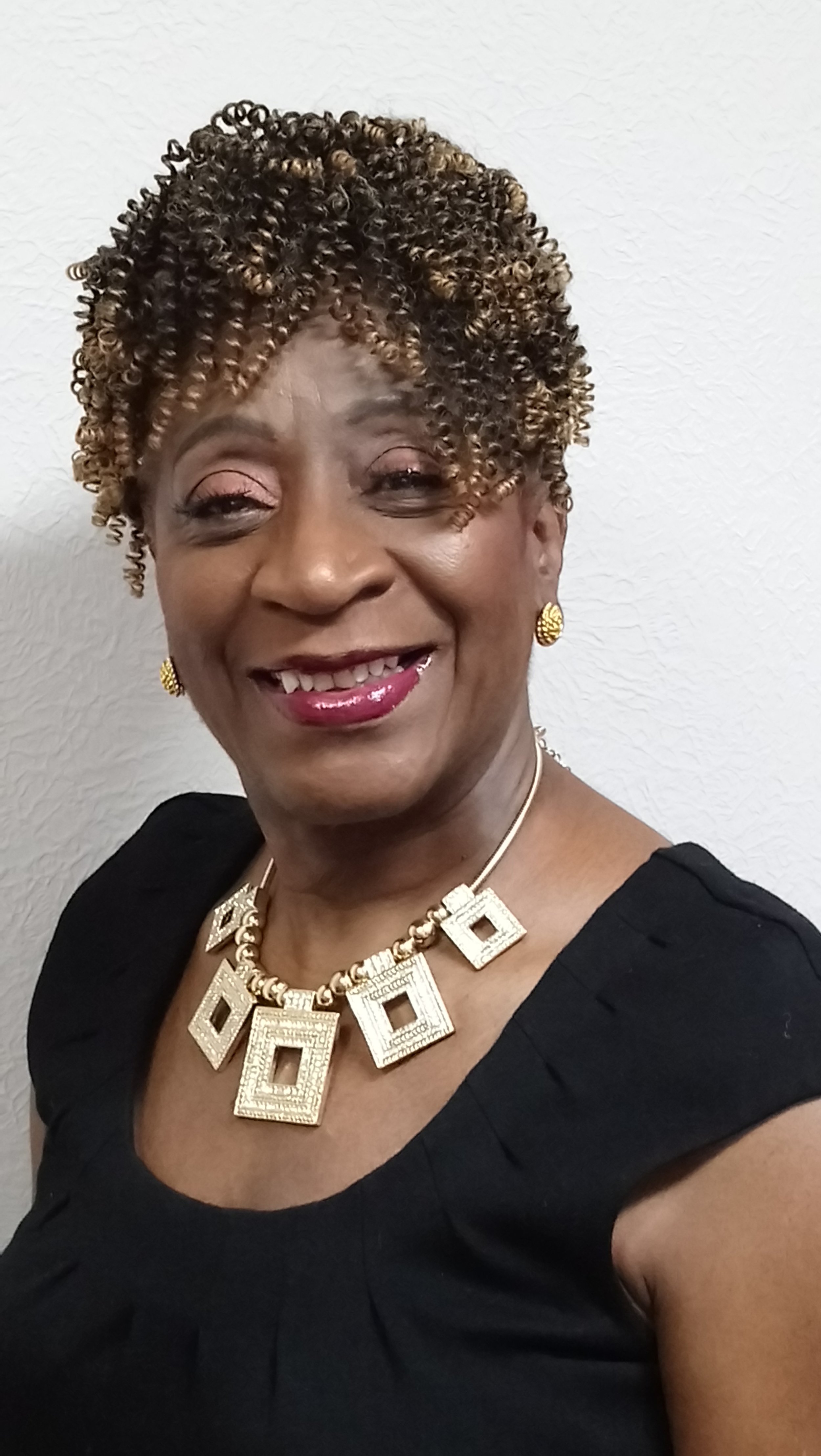 Click Here For Bio of Geraldine — J. Kenkade Publishing