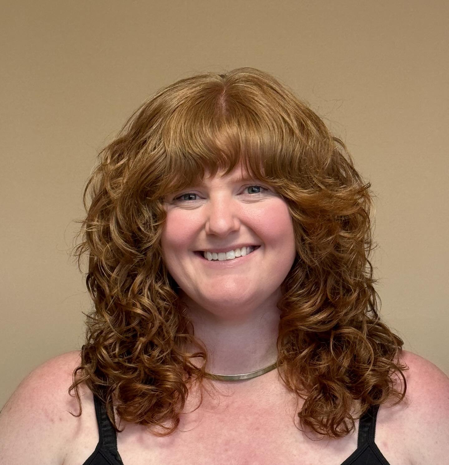 Come see us and we&rsquo;ll get you Glowing!  #nychair #nyc #wella #wellaeducation #k18 #milbon balayage #wellaprofessional #haircolor #curlygirls #behindthechair #wellacolor #highlights #hairstyles #hairdresser #R+co #milbonheadspa #modernsalon #Aes