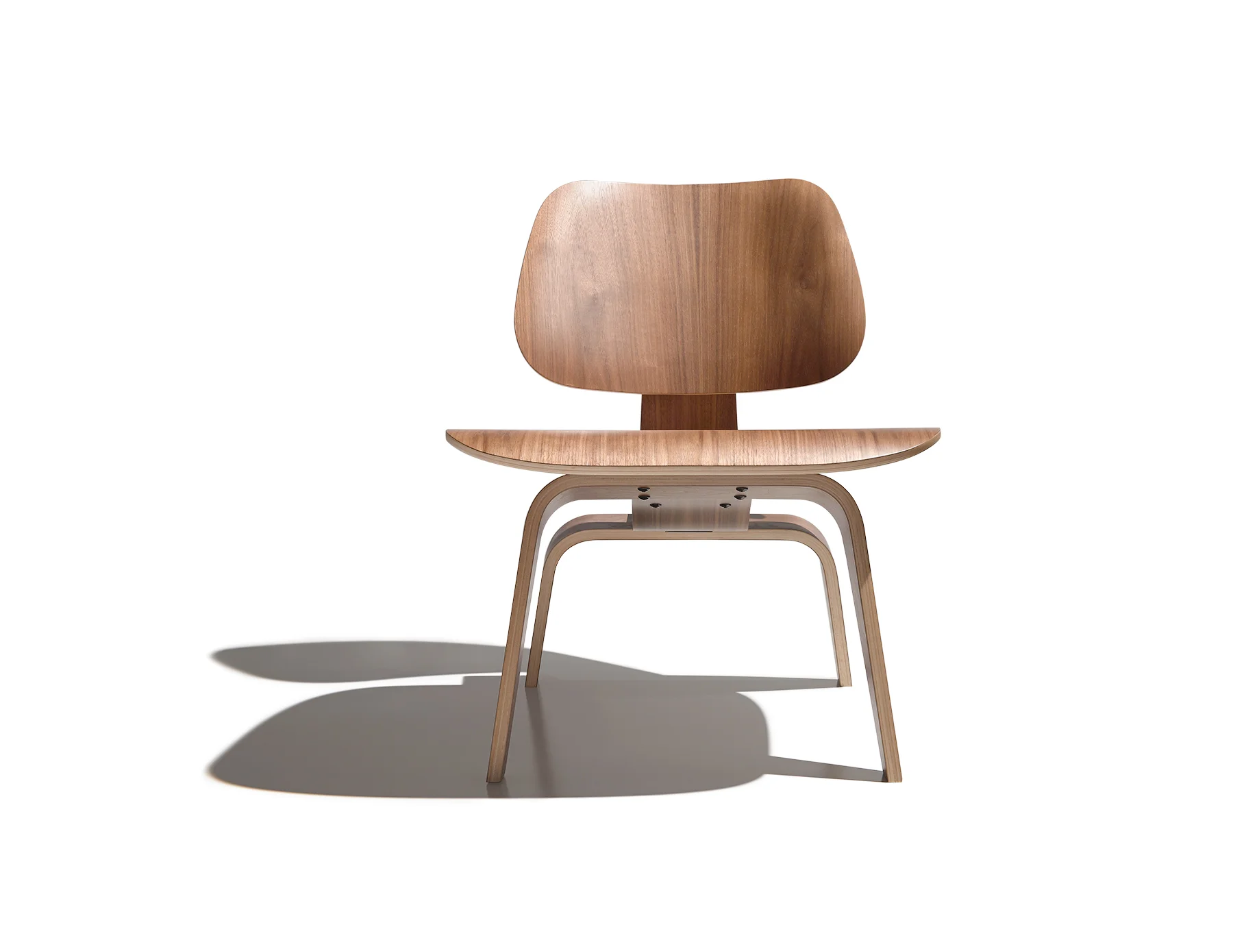 Gaszton_Photographer_Design_Studio_EamesChair_0014.jpg