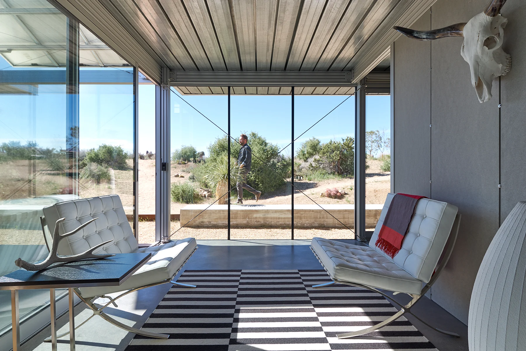 Gaszton_ArchitecturalPhotographer_JoshueTree_California_ITHouse_5297.jpg