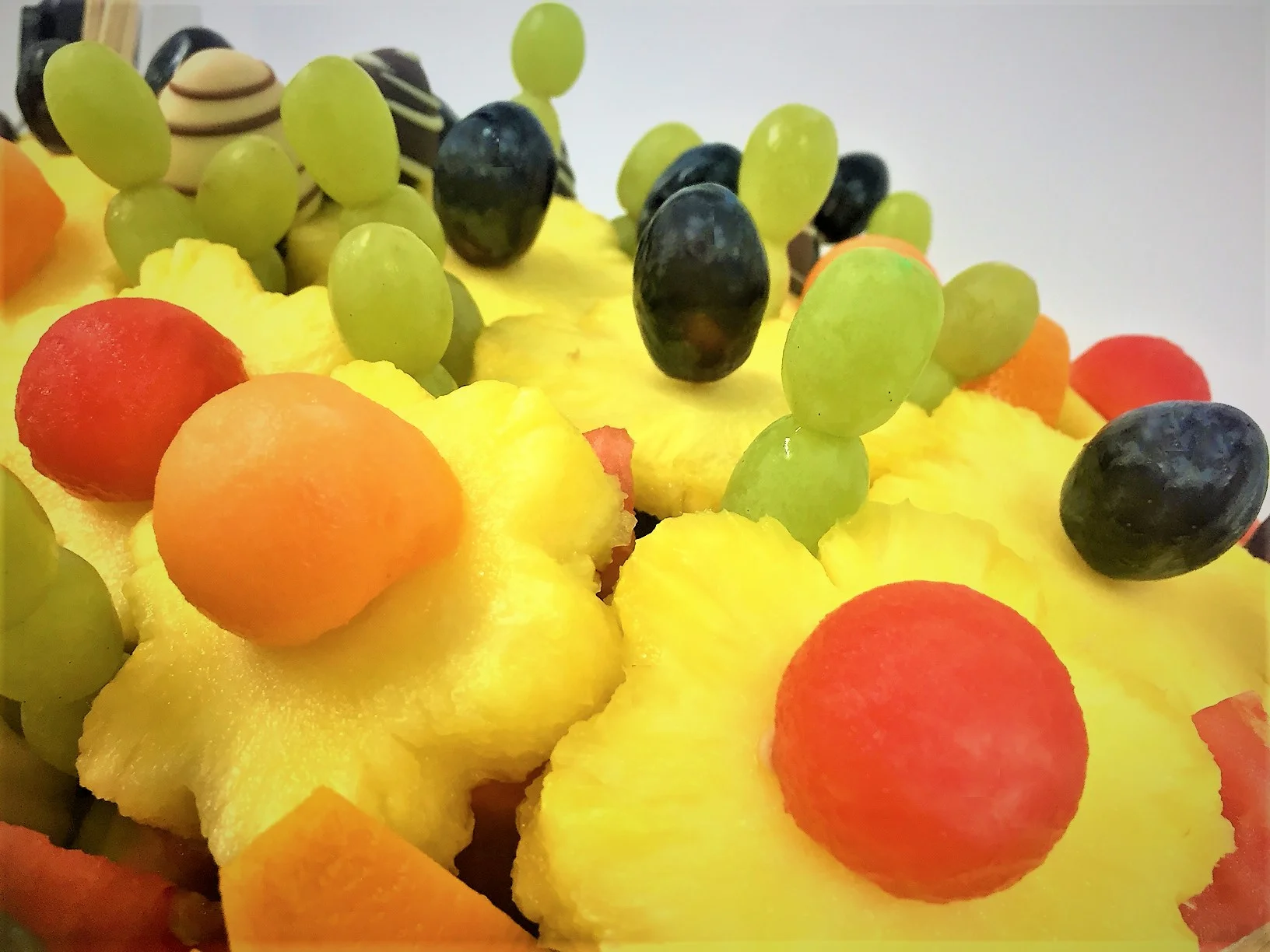 Edible Center pieces weddings chocolate strawberries fruit