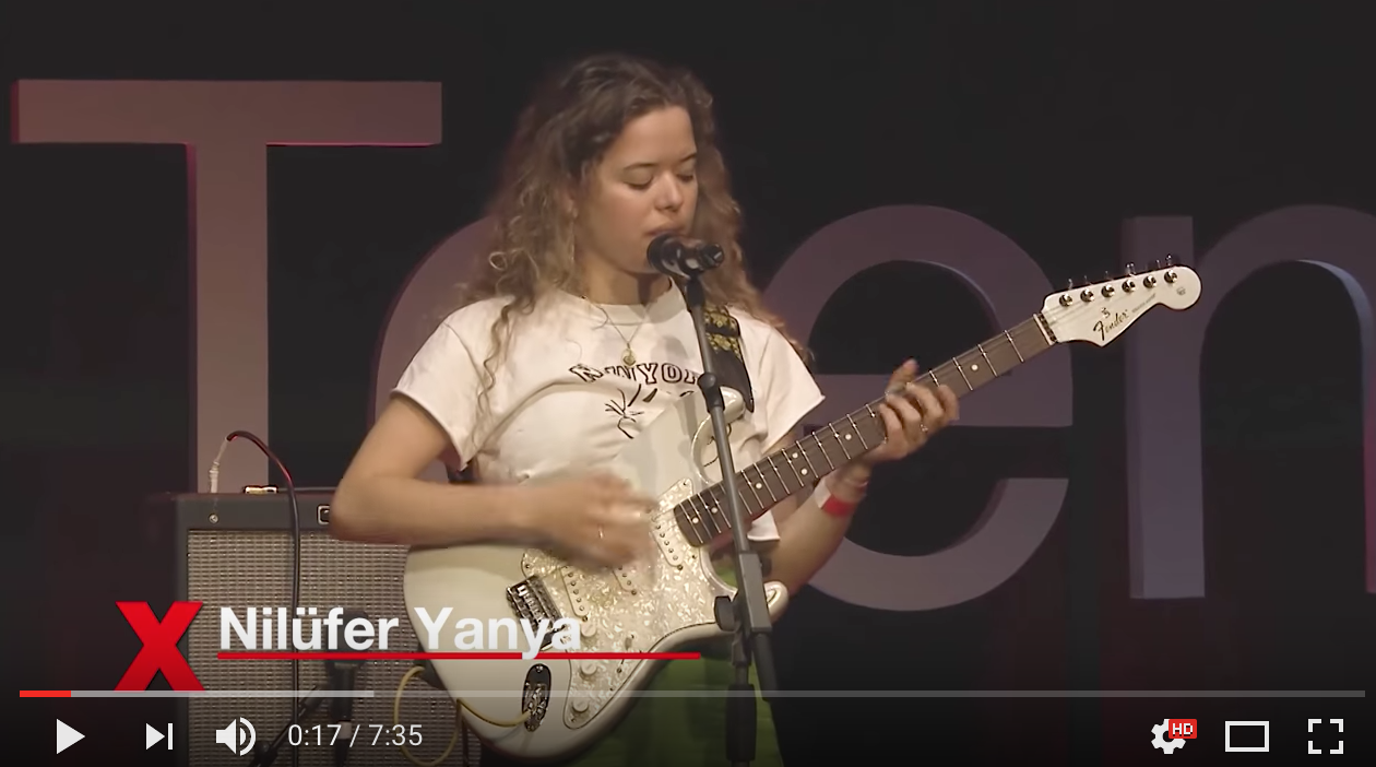 PERFORMANCE - Nilüfer Yanya