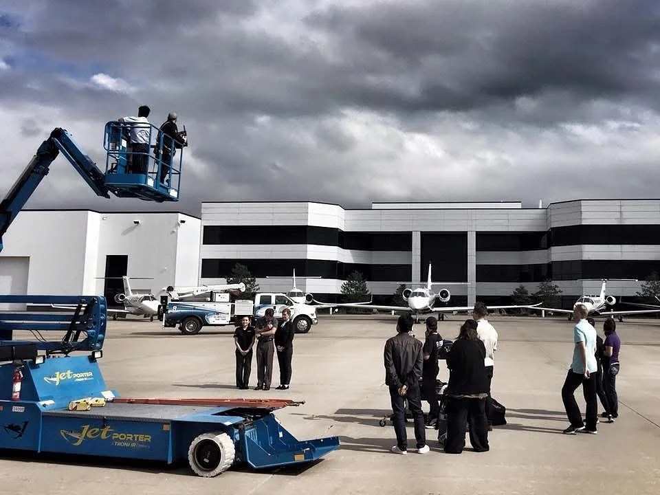 @cessna jet commercial 🛩️ #jets #jetlife #flyprivate #r3d #unitedrentals @sinatra