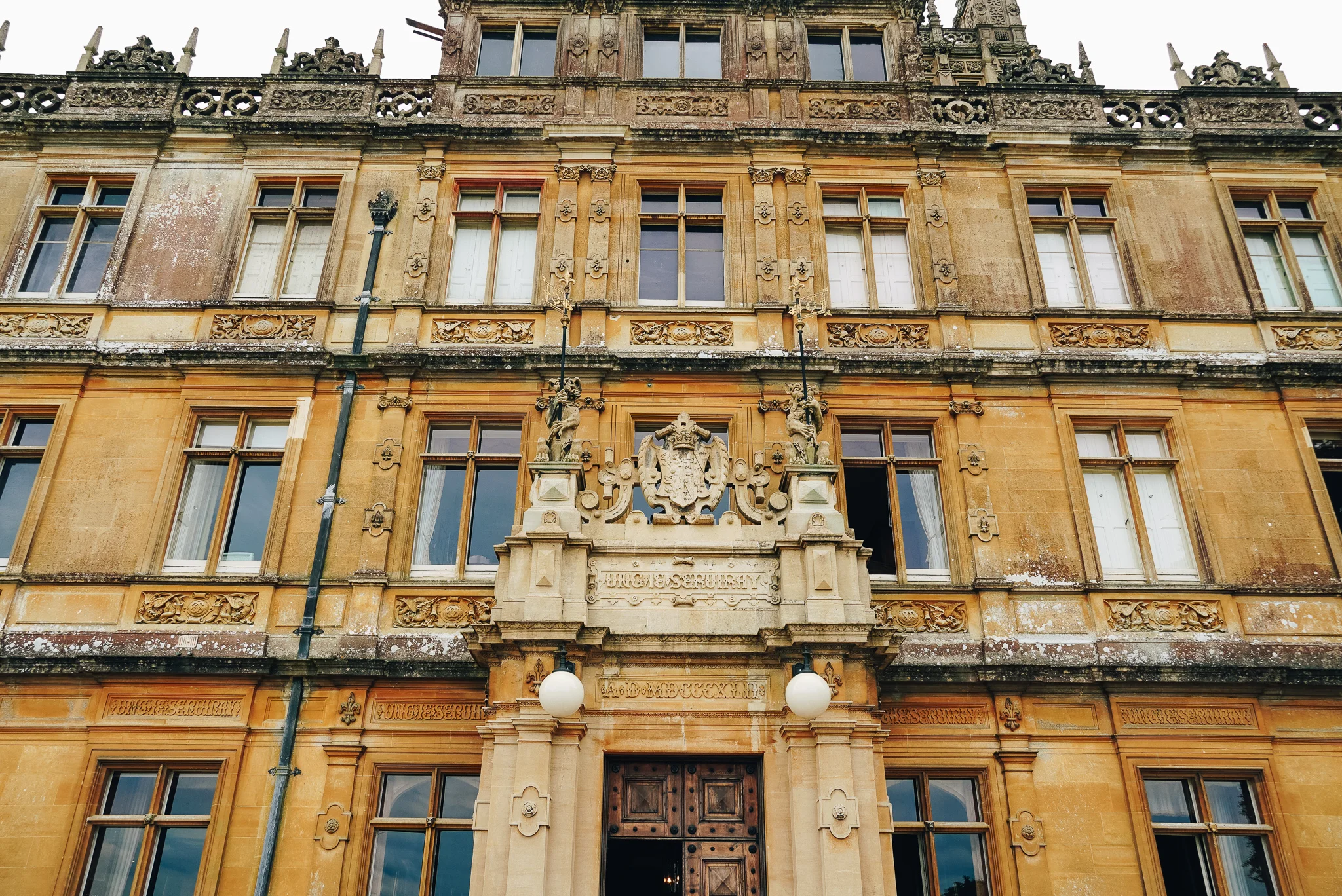 highclere castle.jpg