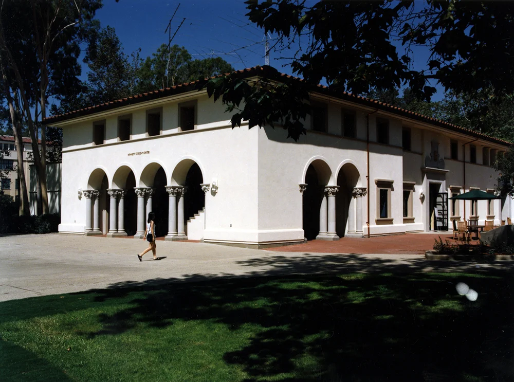 Photo courtesy of the Caltech Archives