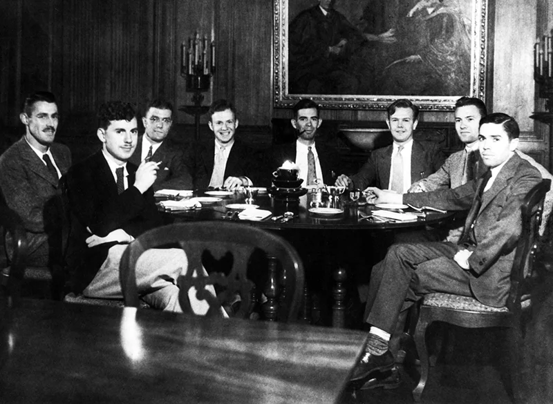 A Round Table gathering of graduate students at the Athenaeum in the mid-1930s.