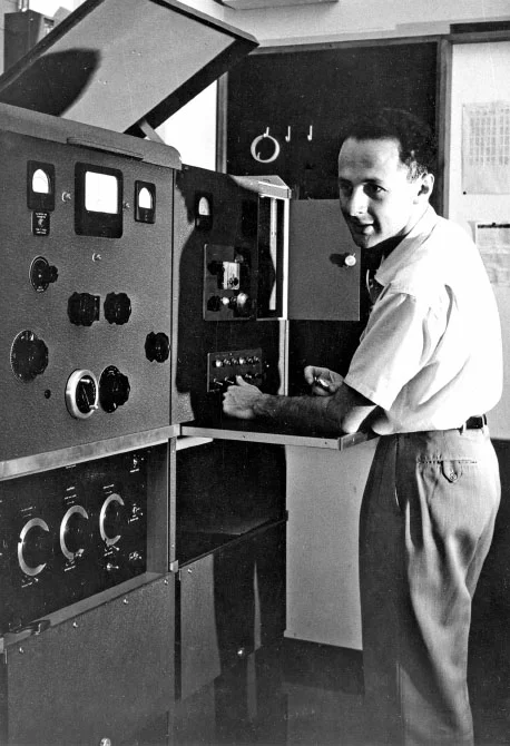 Matthew Meselson, one of the pair of Caltech researchers who, in 1958, definitively settled how DNA replicates itself.