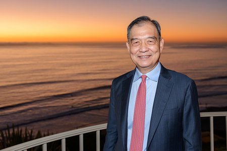 David Lee Steps Down as Chair of the Board of Trustees