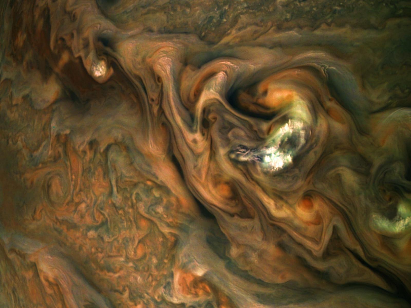 The Magnificence of Jupiter, Captured by Juno