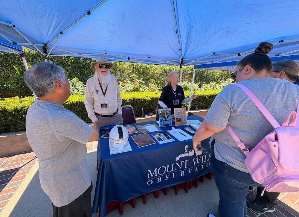  Mount Wilson Observatory experts related the history of paradigm-shifting discoveries made in the white domes high above Pasadena’s skyline. Image: Cameron Hummels 