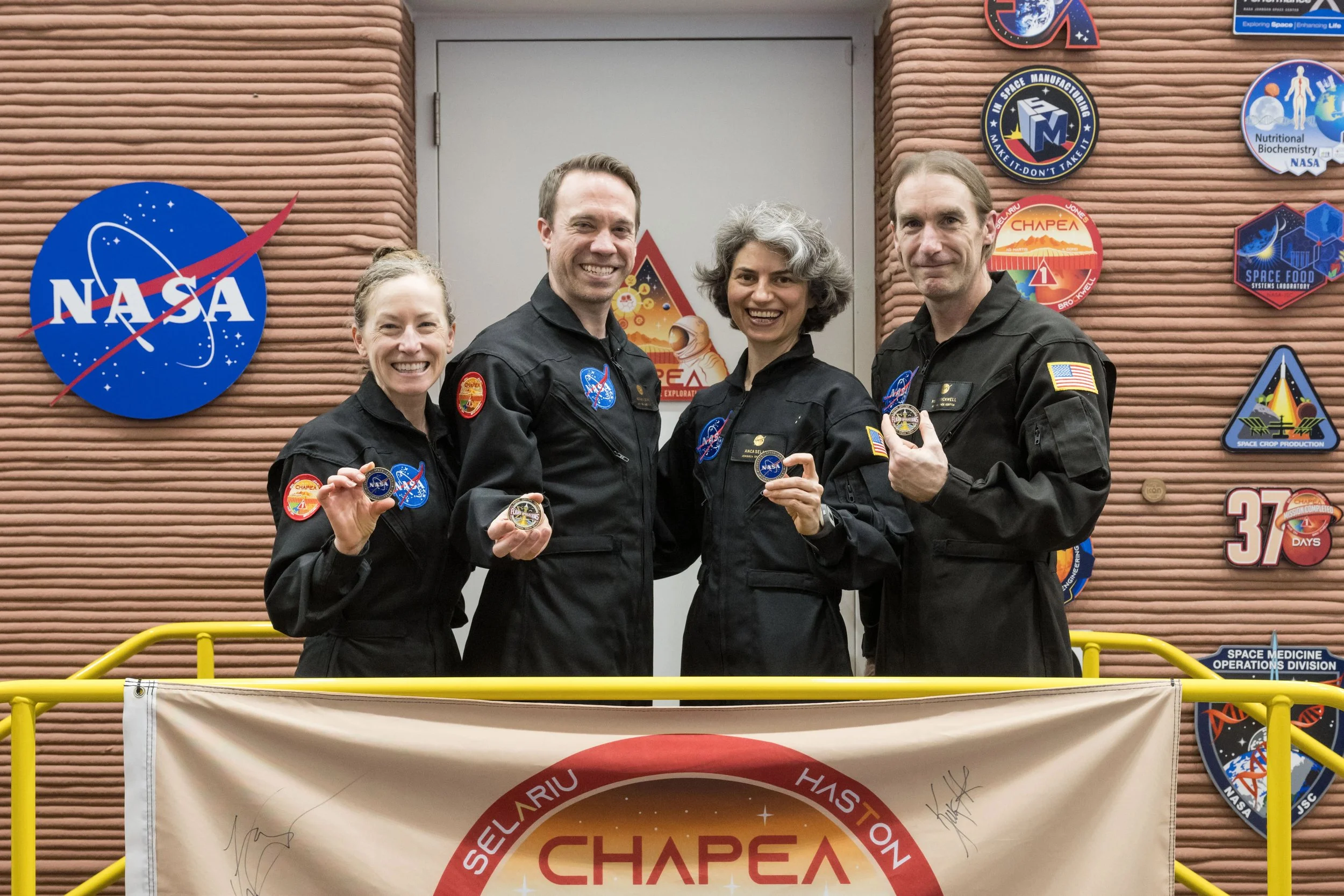 What I Learned About Earth After a Year on "Mars"