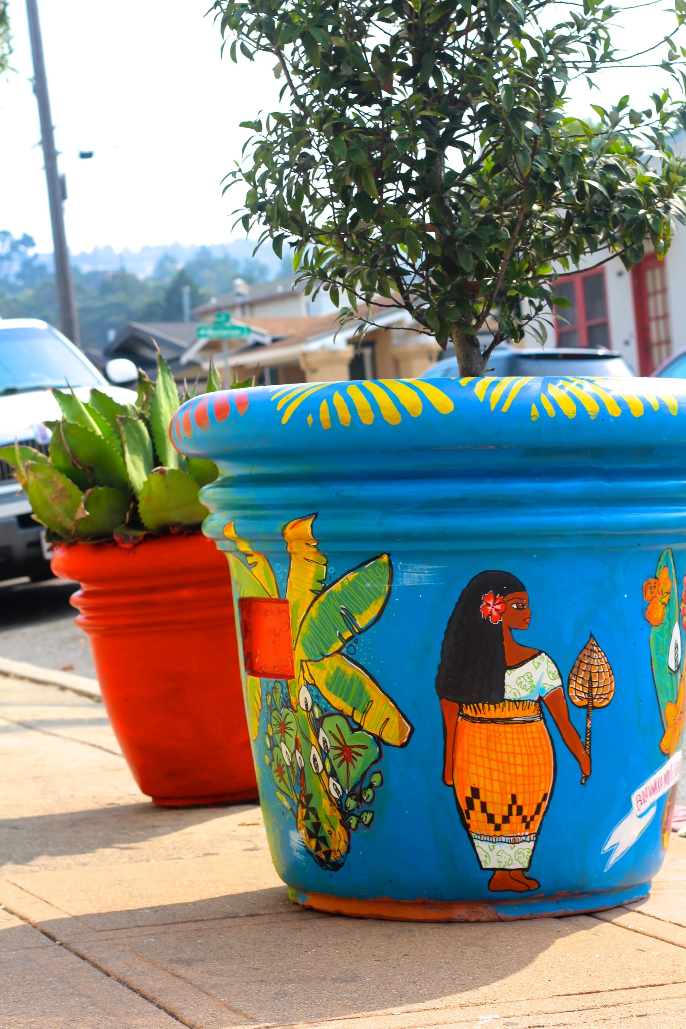 Laurel Planter Art