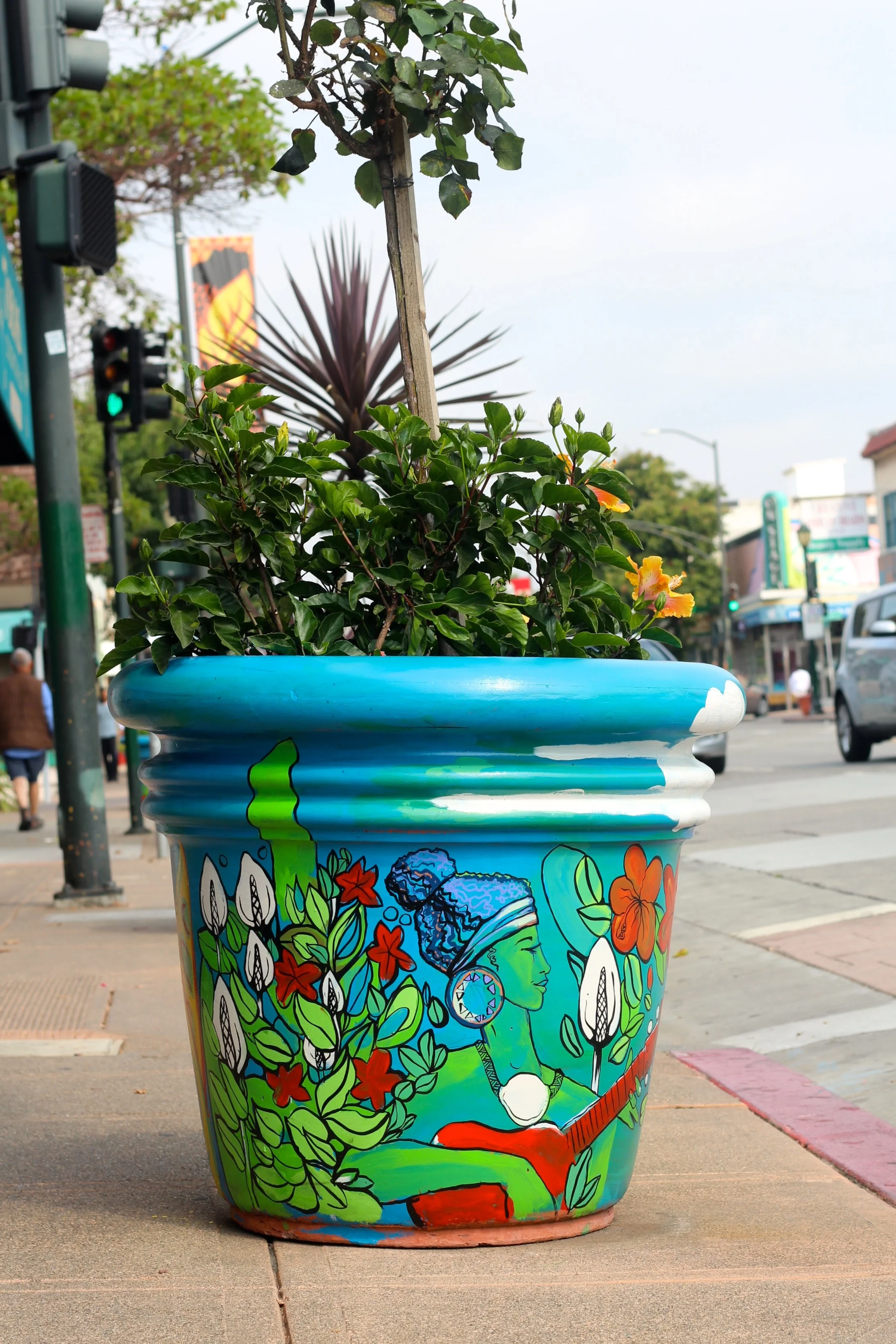 Laurel Planter Art