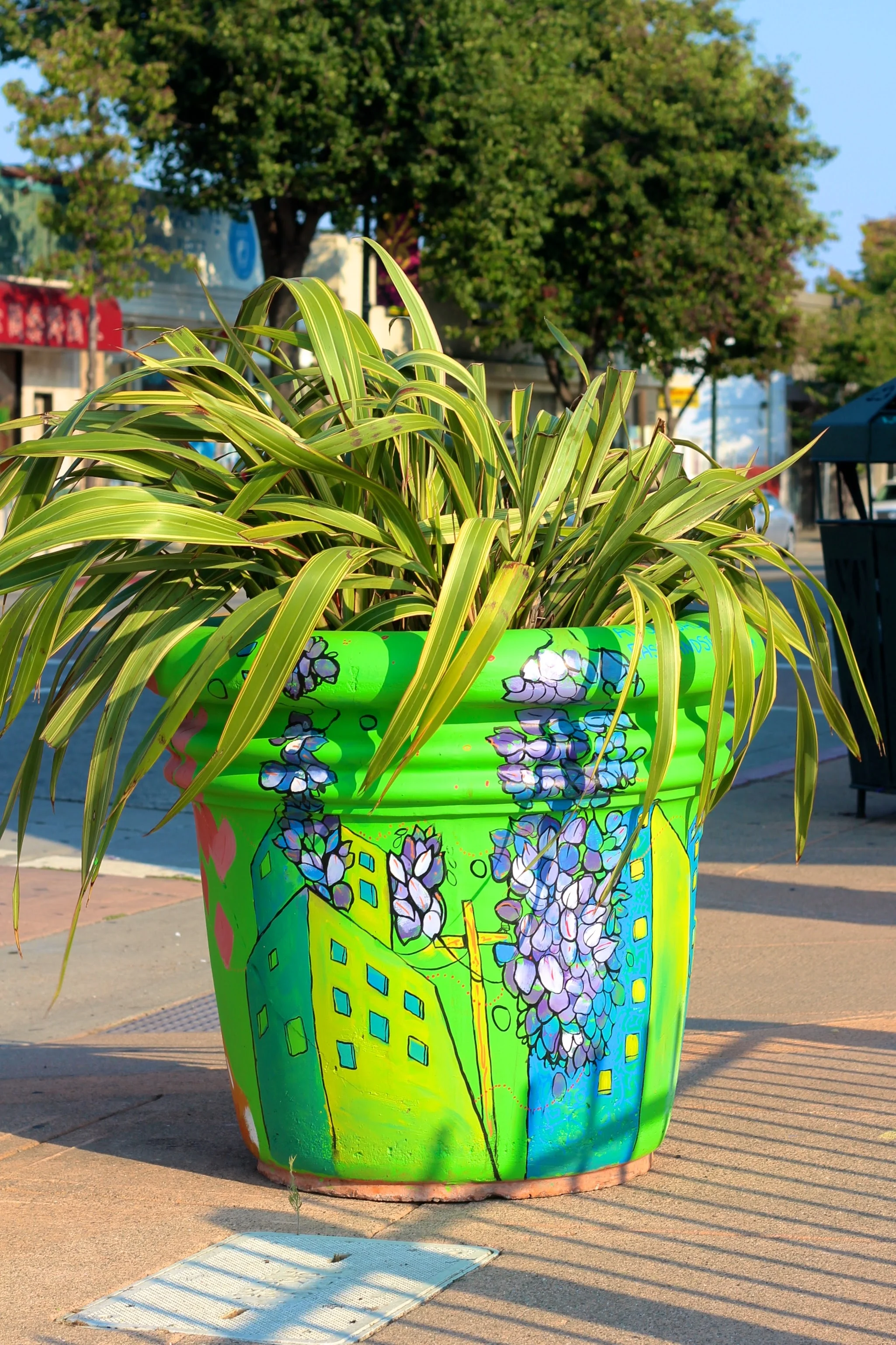 Laurel Planter Art