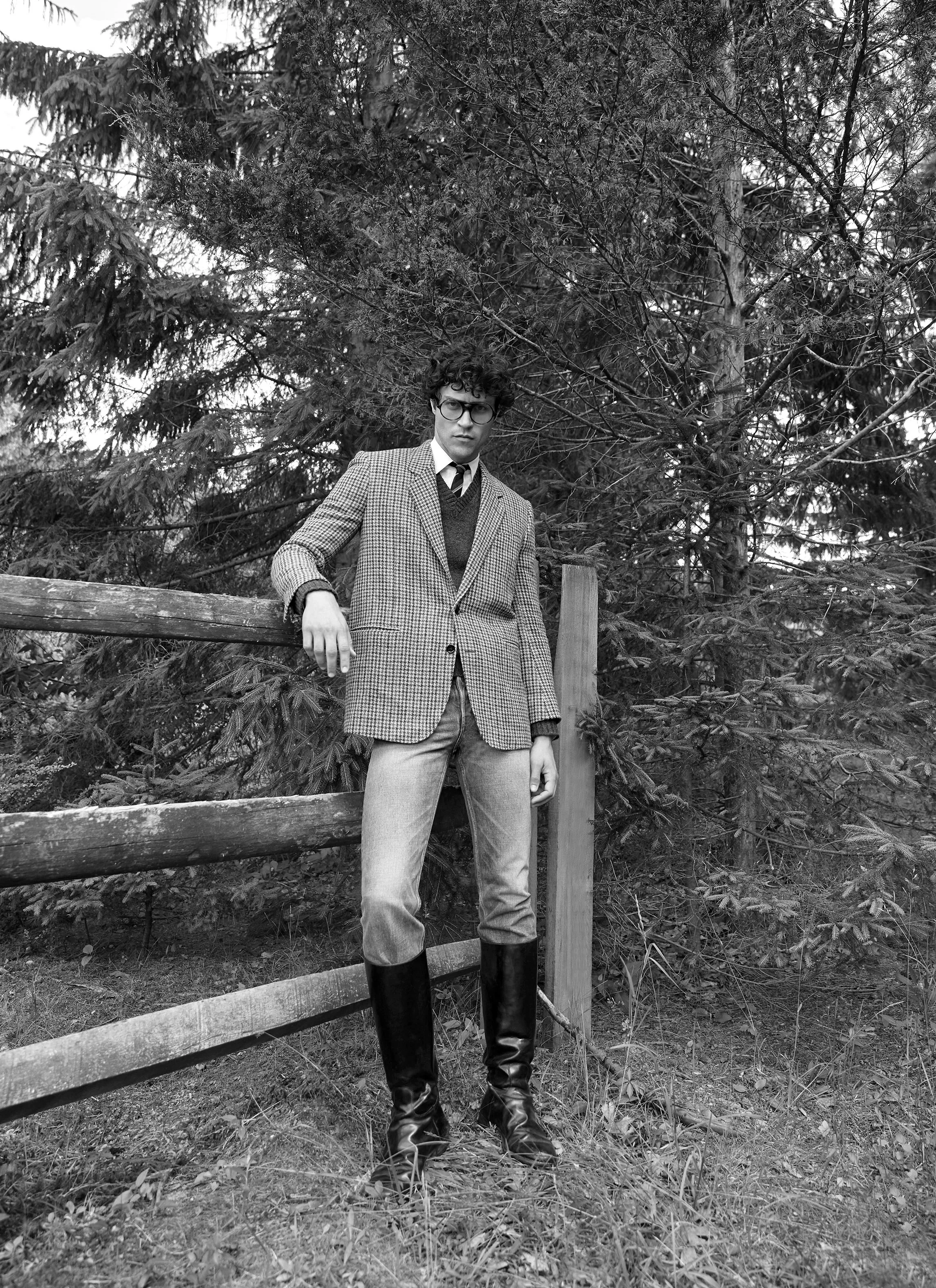 GQ Russia_061519_MilesMcMillan0033 bw.jpg