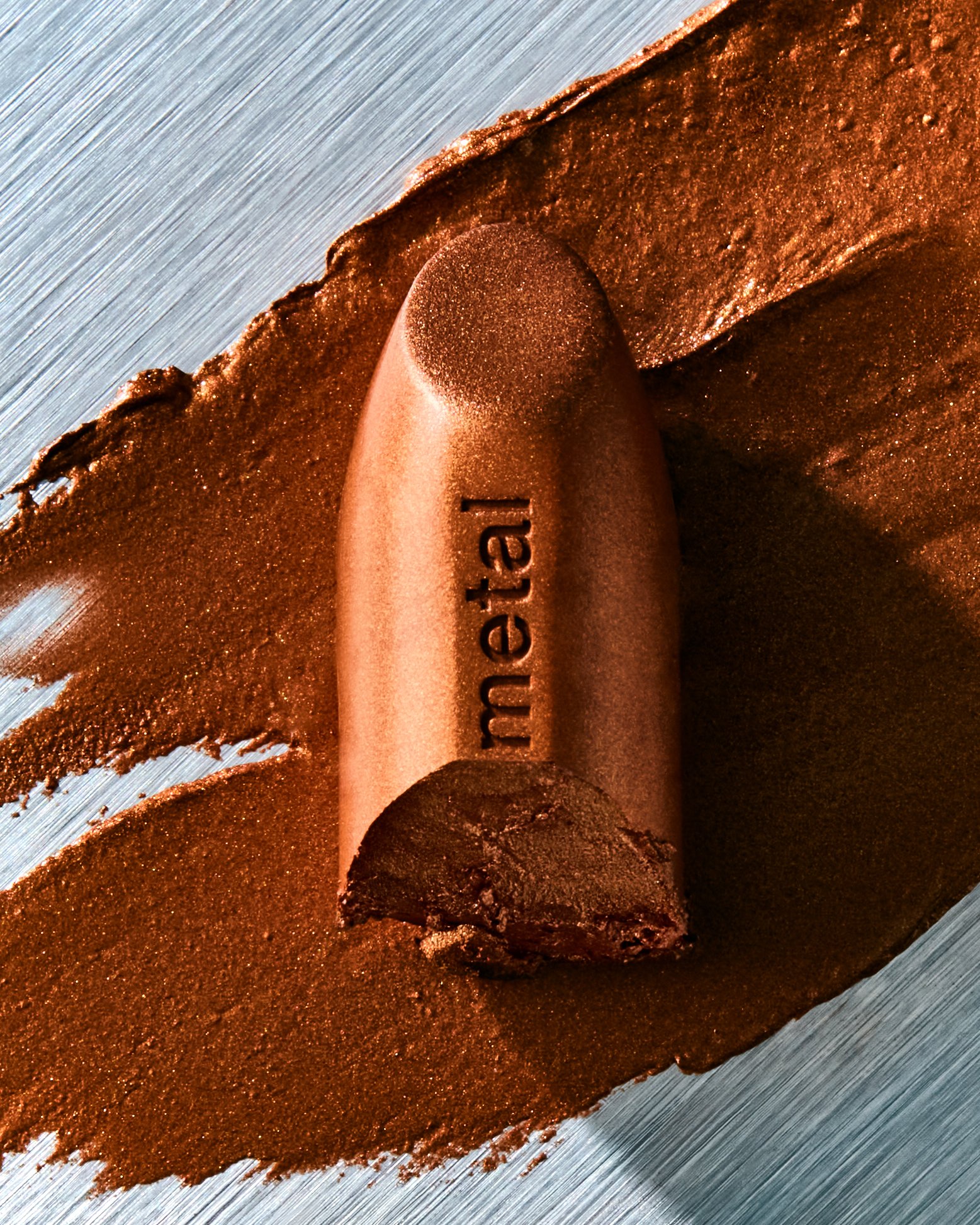 LindsayGuscott-TorontoCosmeticsStylist-MetalLipstickBullet.jpg