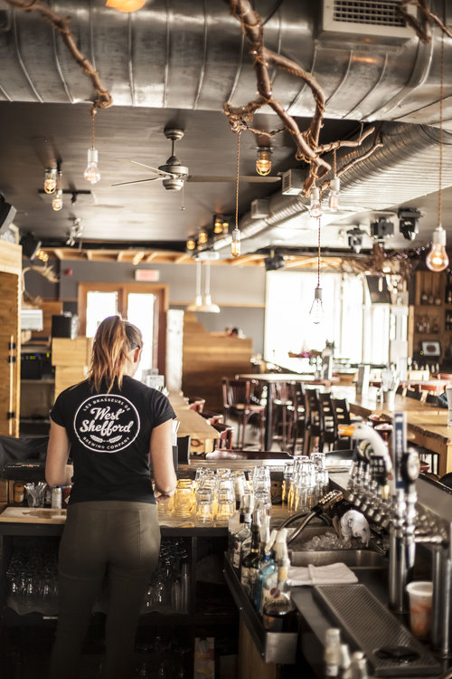 Resto-pub Edgar Hyperlodge de Bromont