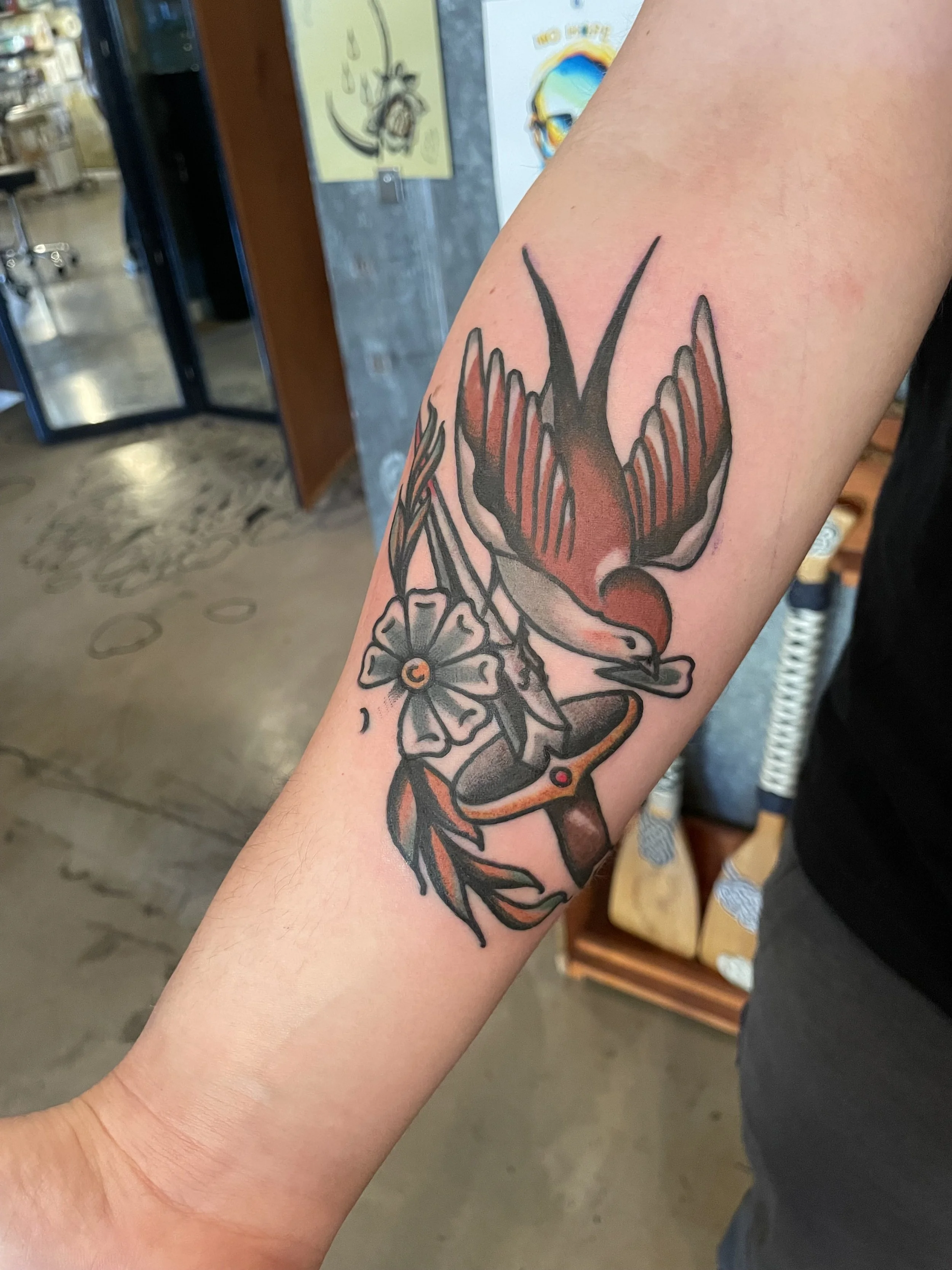 traditional swallow tattoo