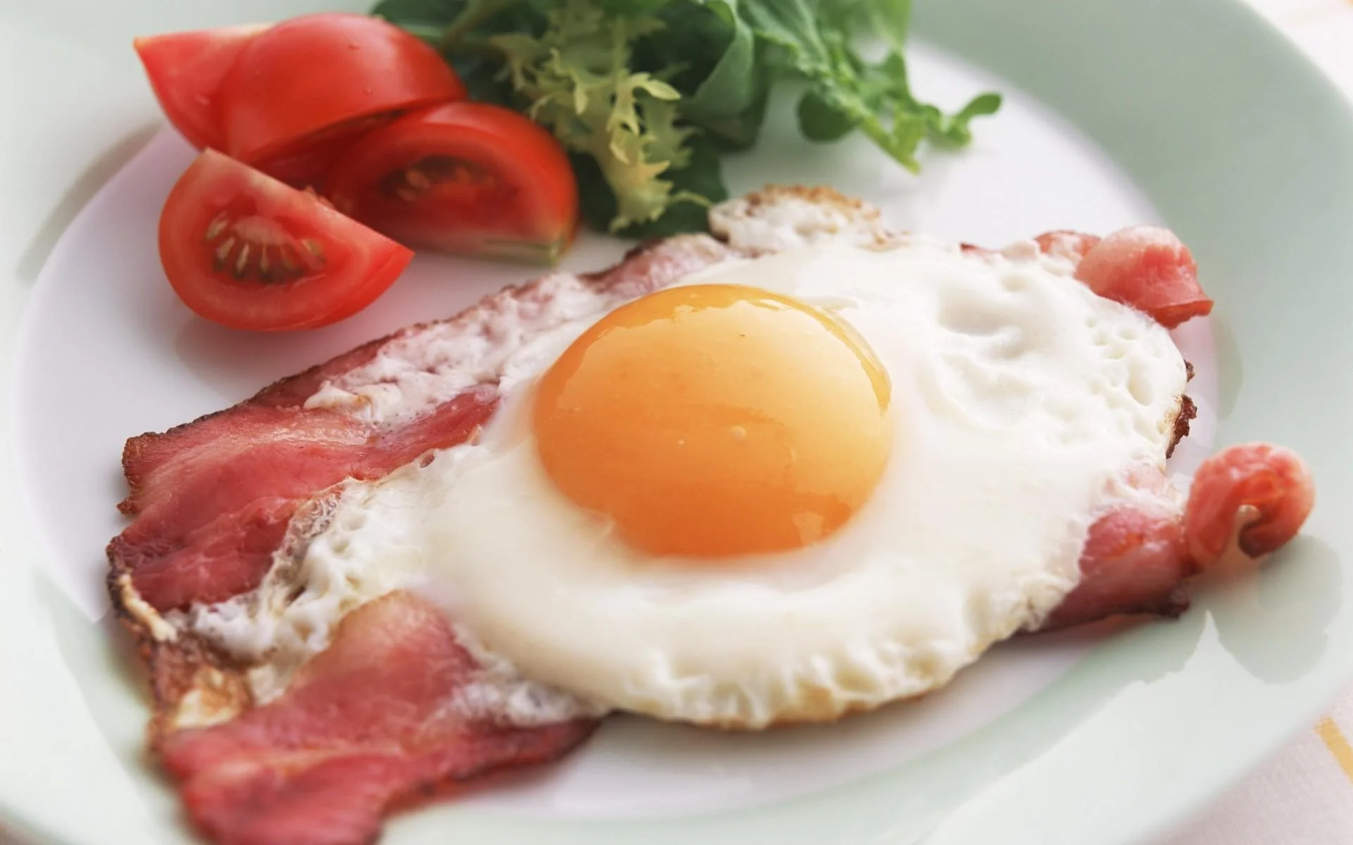 56458_food_eggs_and_bacon.jpg