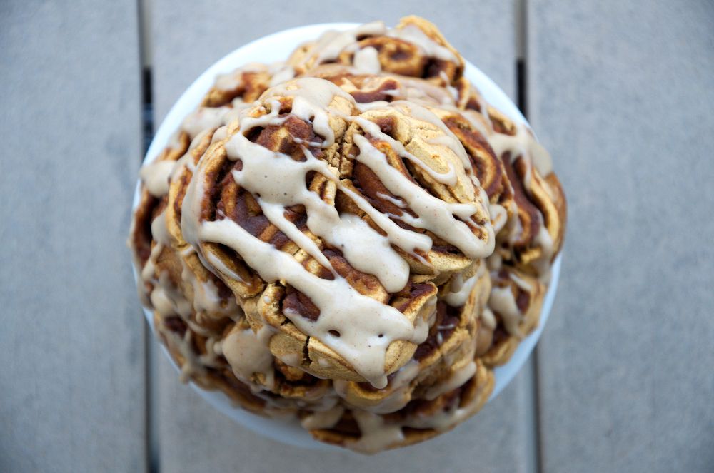 Cinnamon Roll Cake