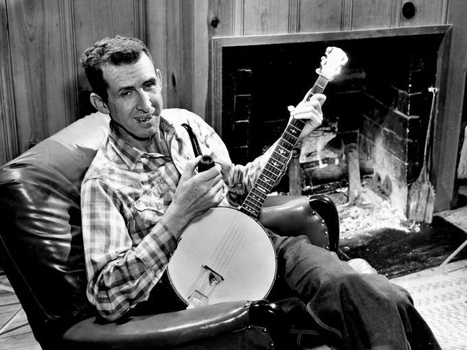 1398259629000-Stringbean-01.jpg
