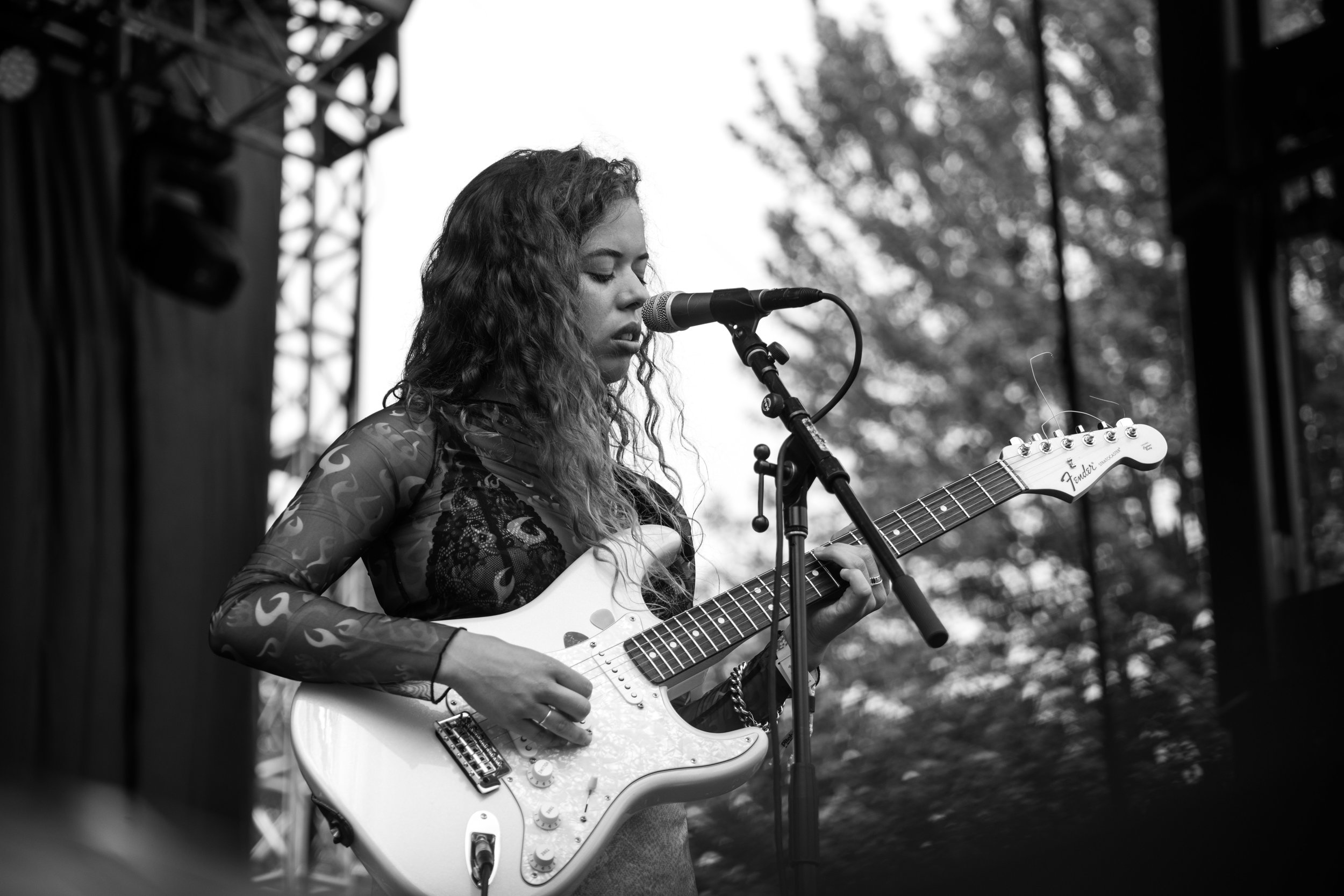  Nilüfer Yanya   