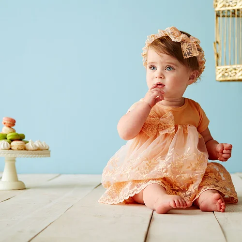 91473_MacaroonHuesGirlyConfections_HP_2014_0617_KDM3.jpg