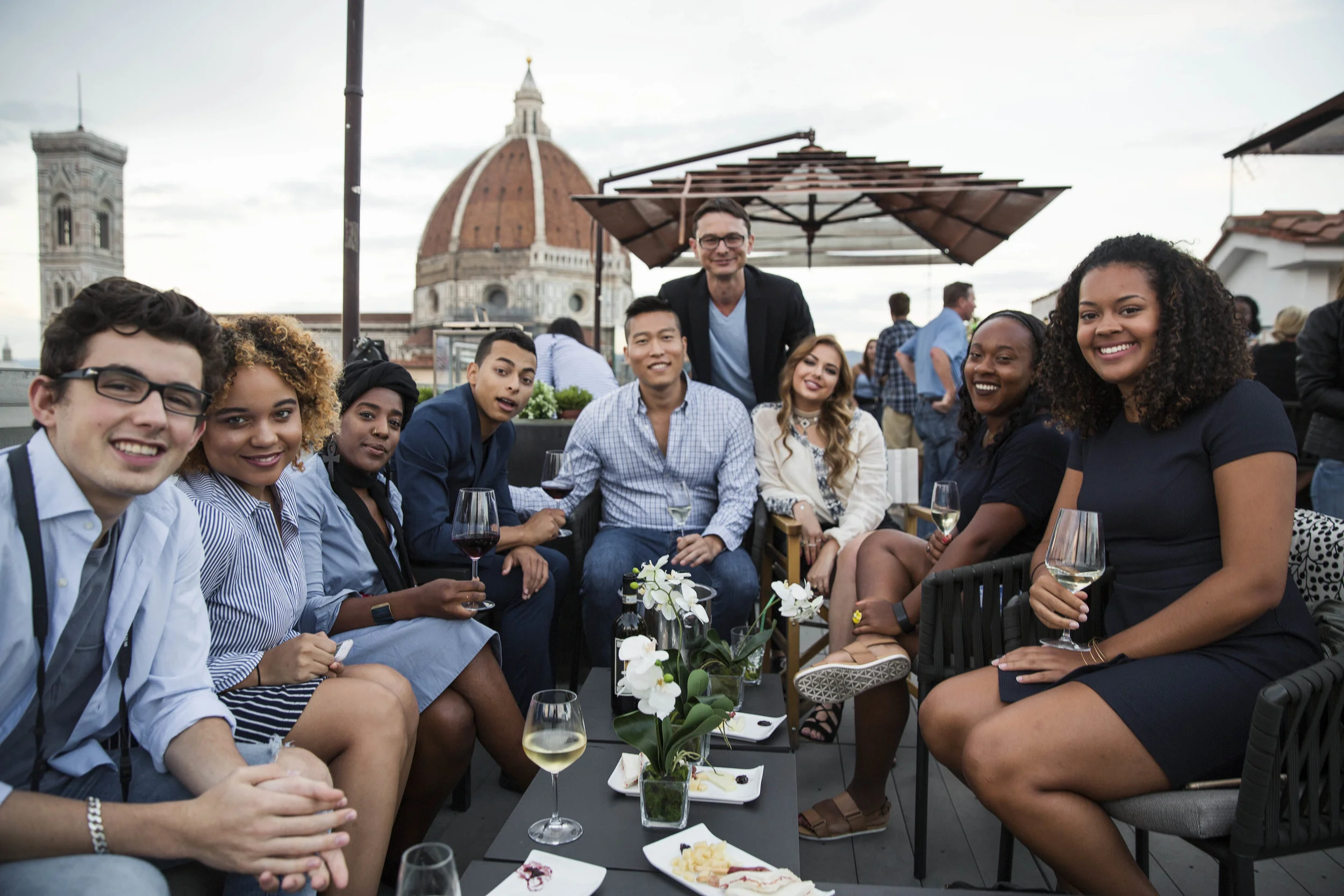 VIAJIYU-VYT-CAVOUR-EDITEDedited_aperitivo_31.jpg