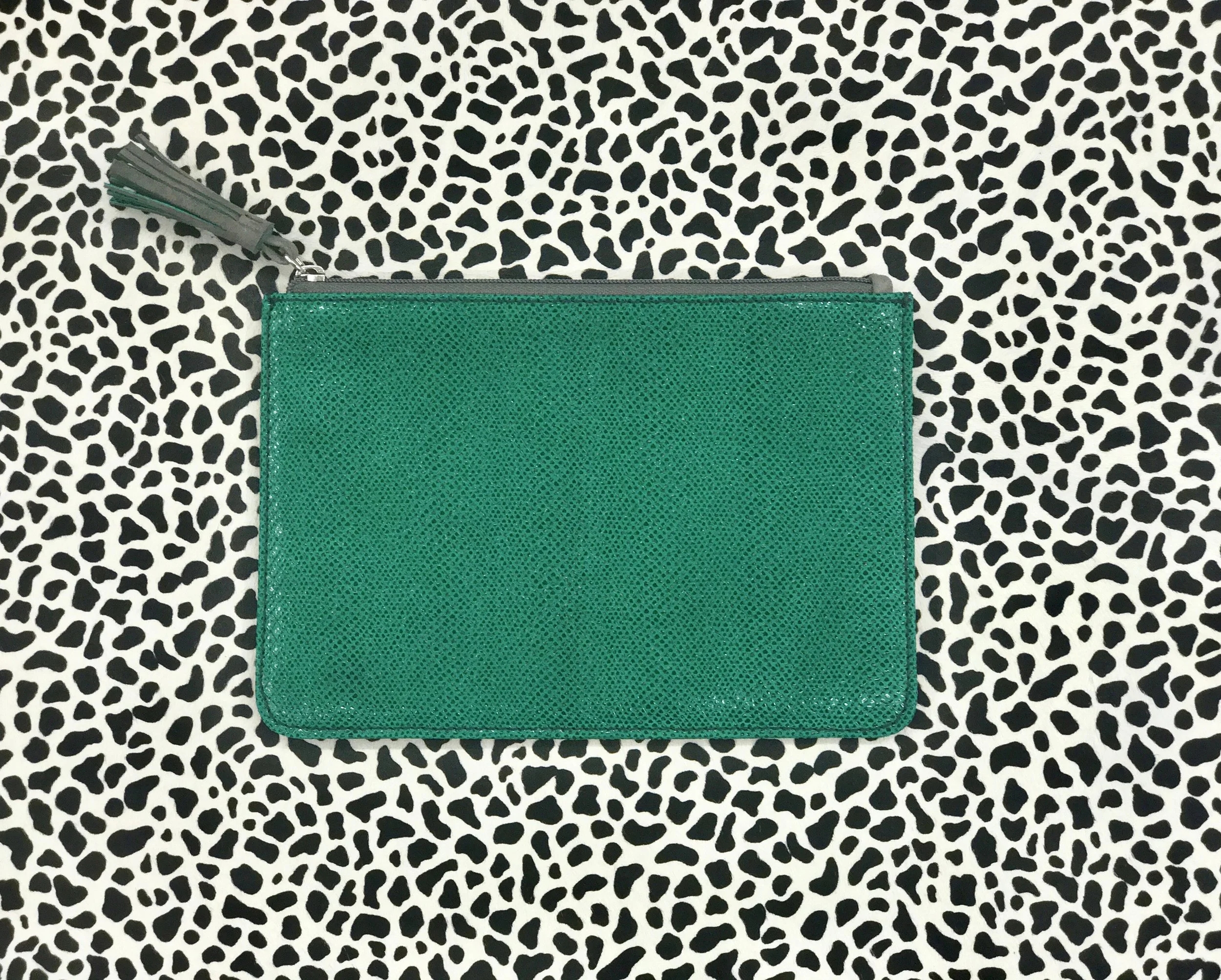 VIAJIYU-VYT-POUCHES-IPHONE-PICS23.jpg