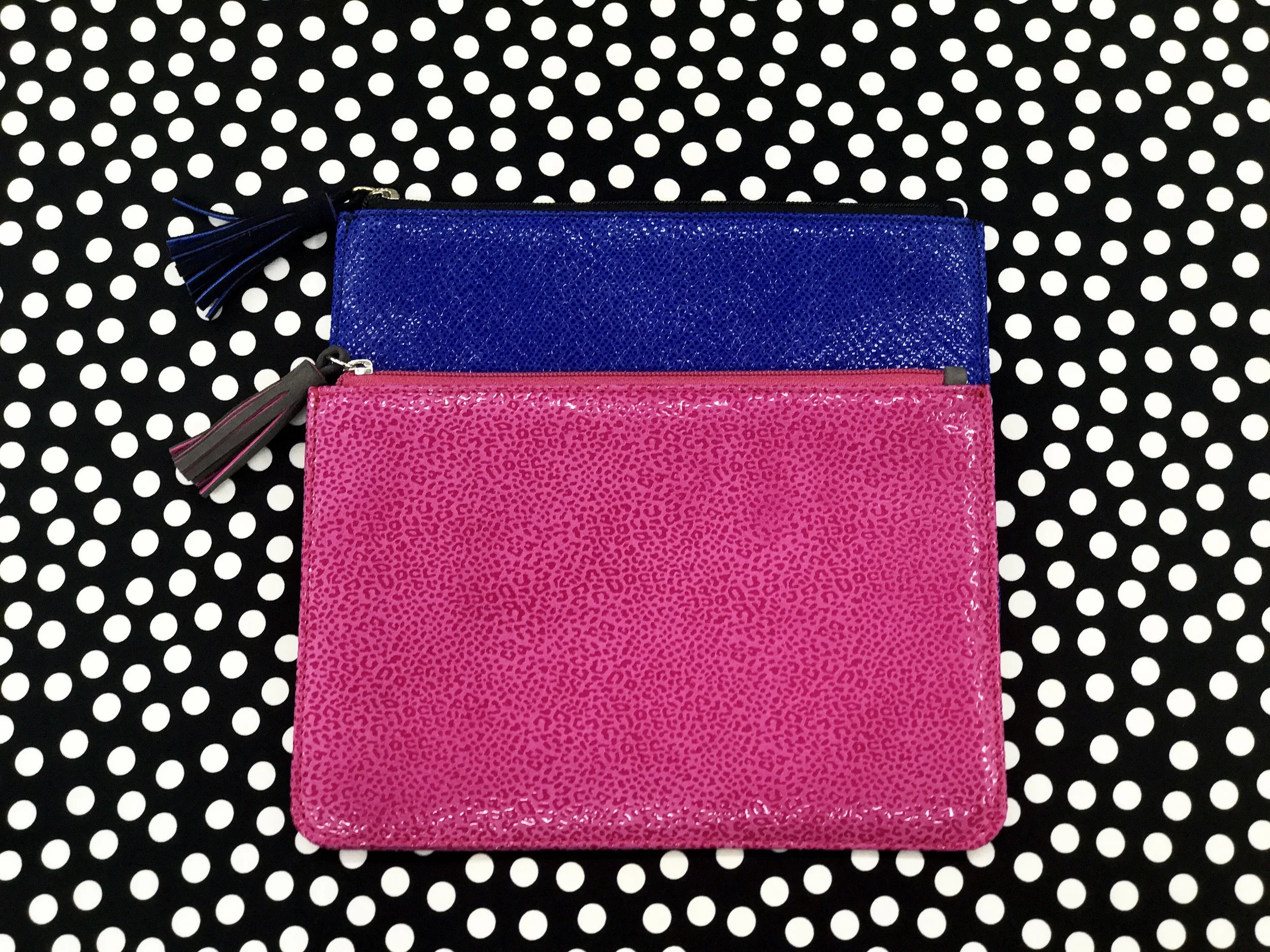 VIAJIYU-VYT-POUCHES-IPHONE-PICS25.jpg