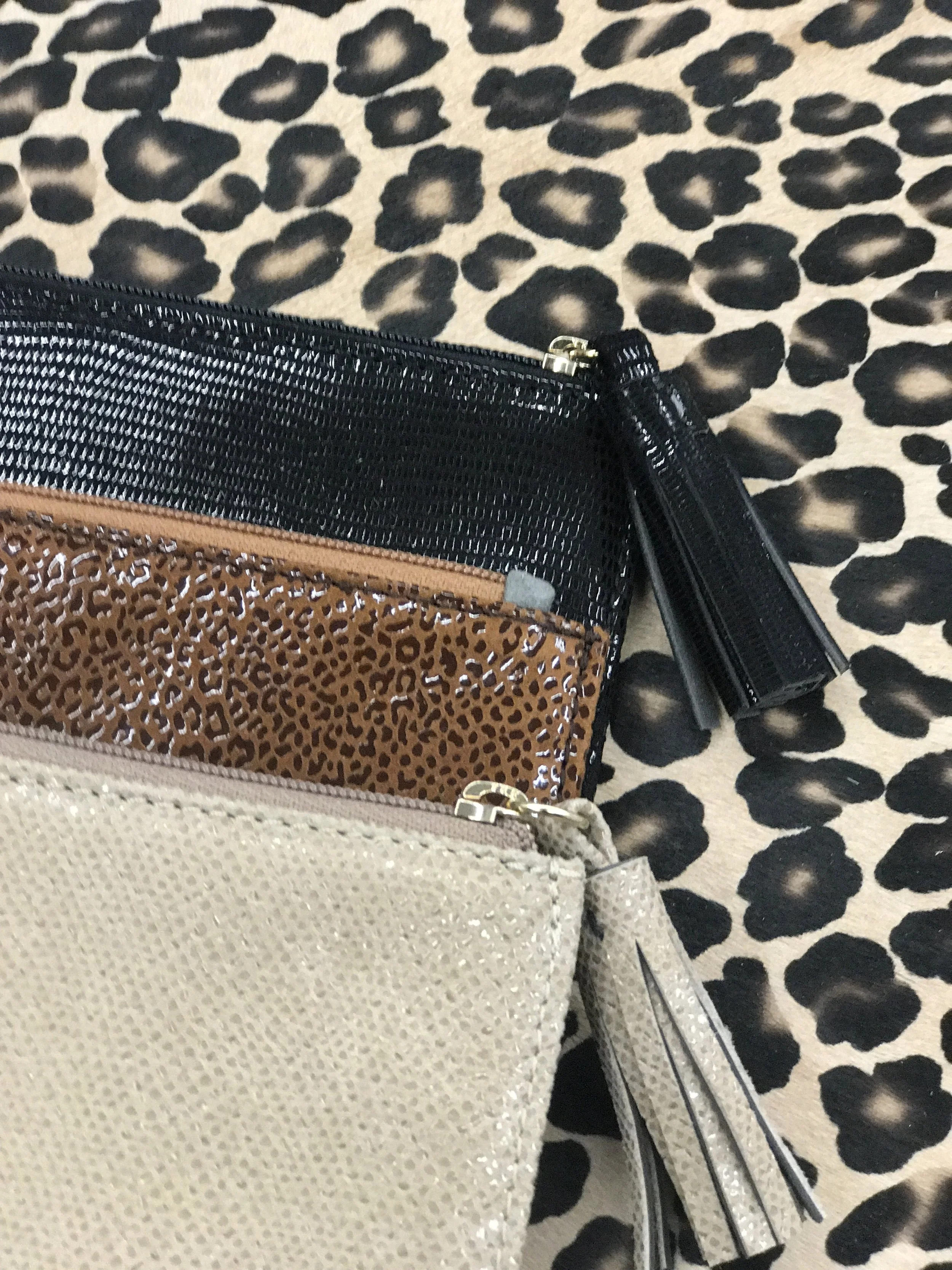 VIAJIYU-VYT-POUCHES-IPHONE-PICS32.jpg