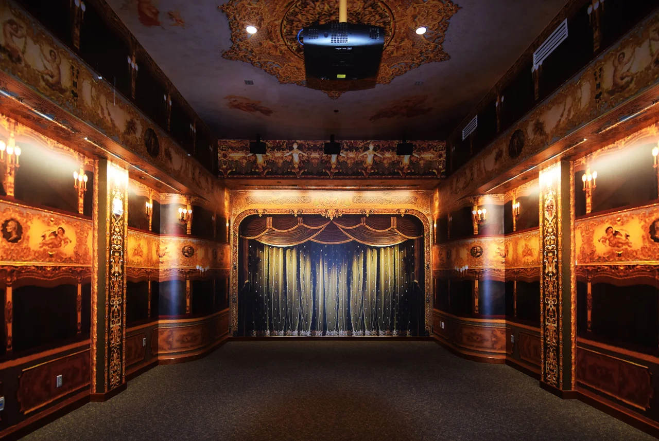 Maho Theatre.jpeg