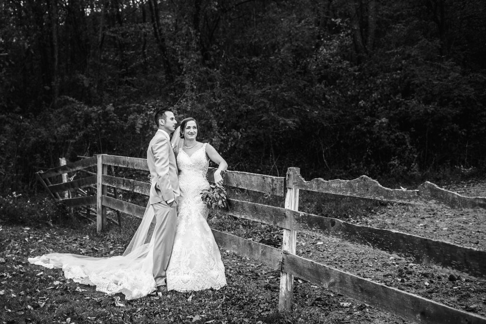 the White Barn Wedding documentary wedding photography Pittsburgh-1976.jpg