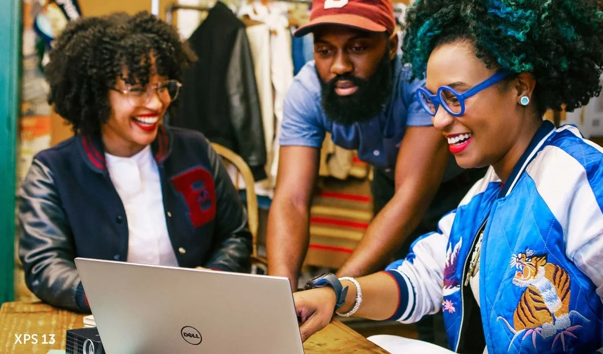 Dell_InfluencersCampaign_OOH_Page_4.jpg