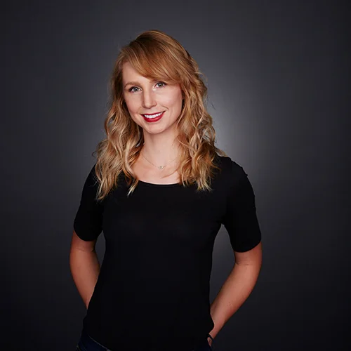 MARGARET SOLTIS SENOR ART DIRECTOR