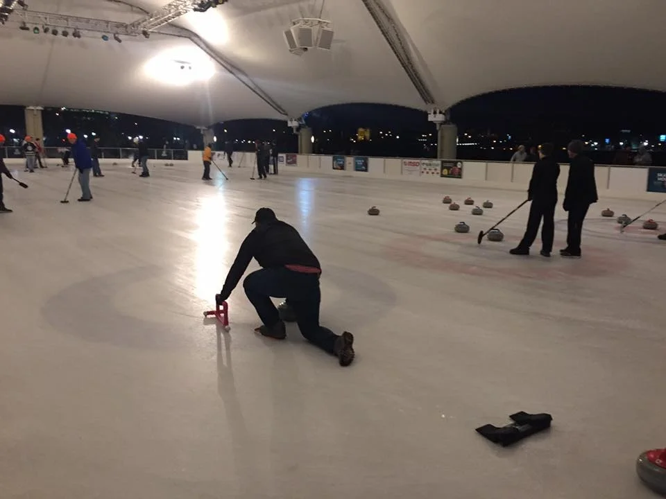 RiverScapeCurling.jpg