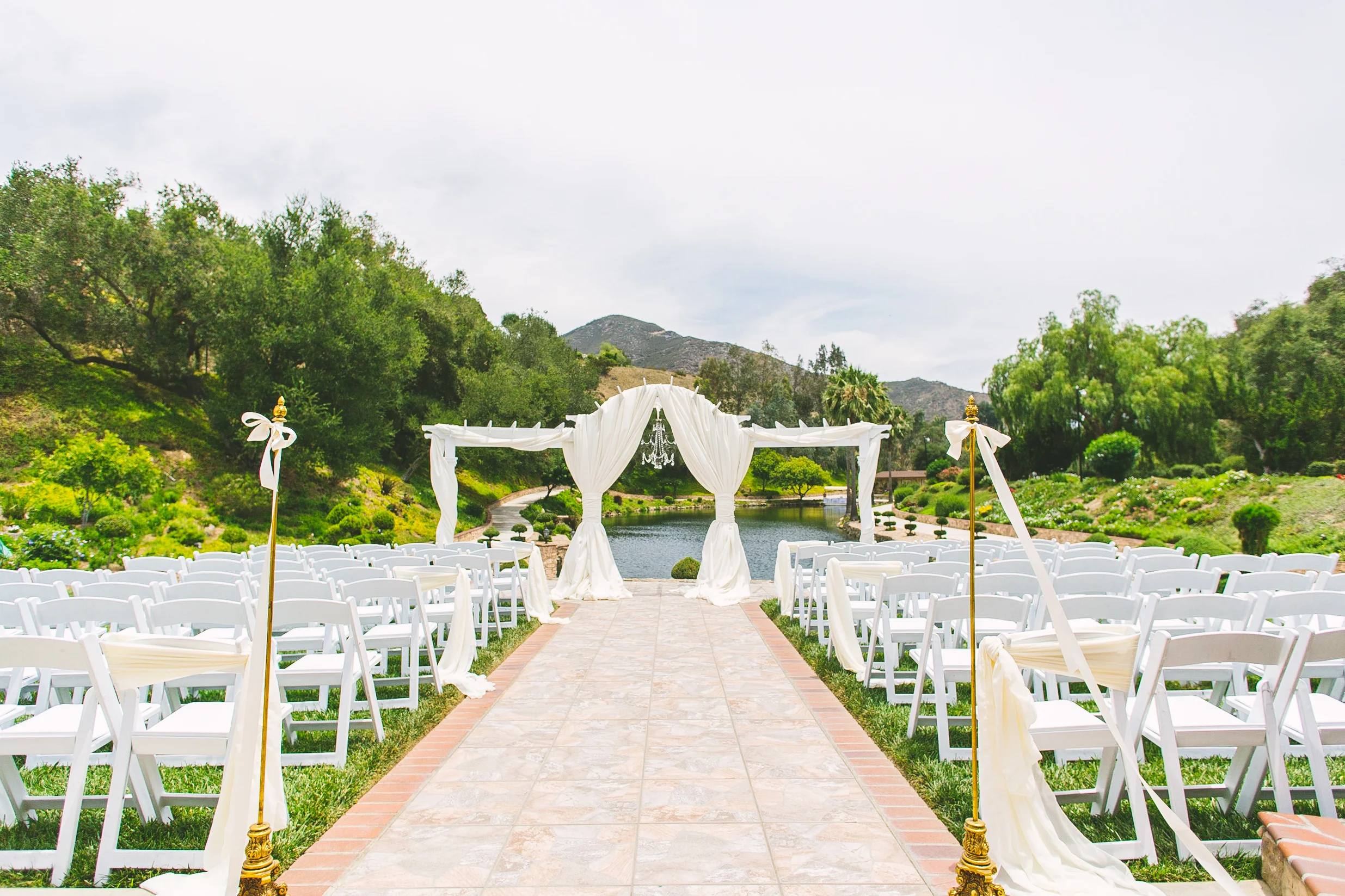 2015-EstradaWedding-FallbrookCA-APavone-0033.jpg