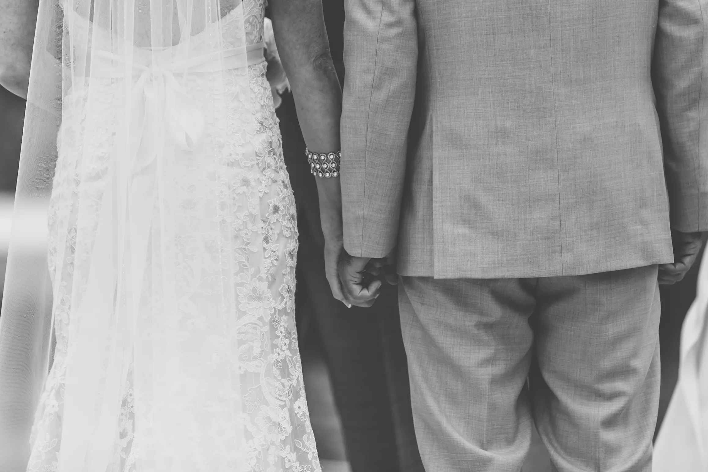2015-EstradaWedding-FallbrookCA-APavone-0156.jpg