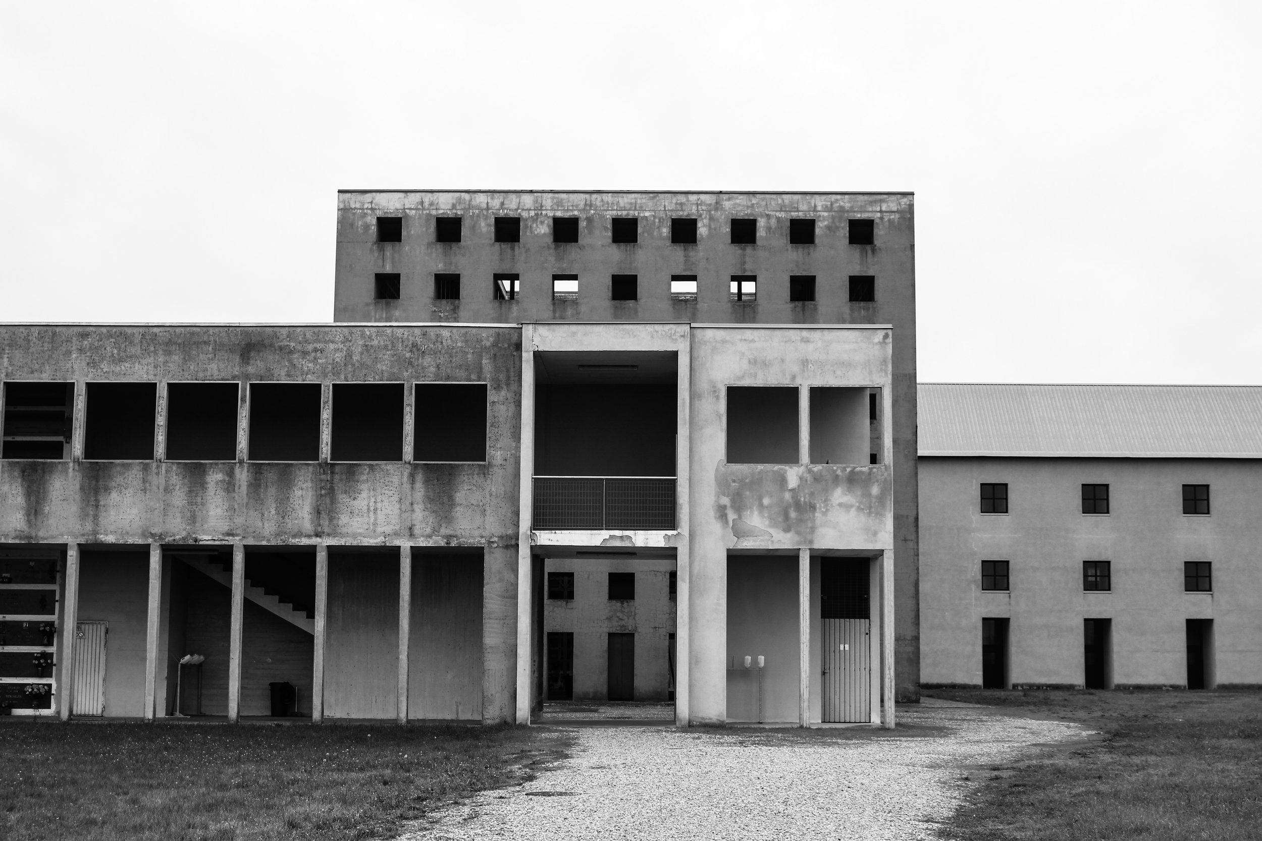 Modena Cemetery 9.JPG