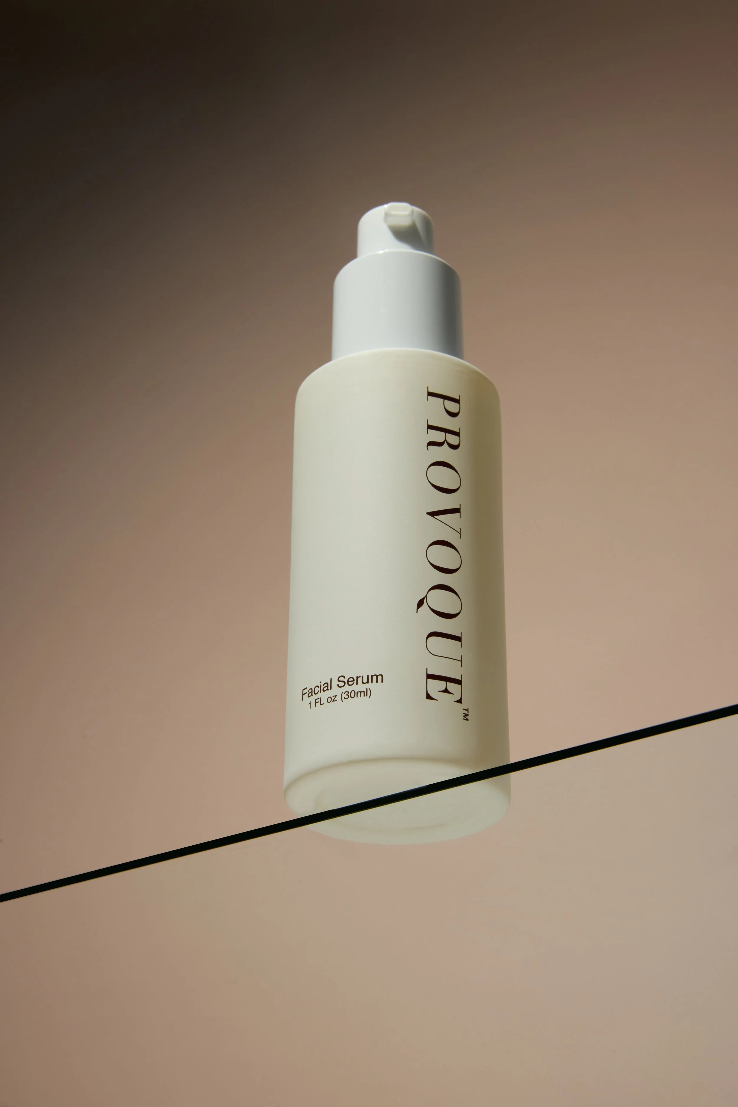 RT-HR-03380-LevEllis-Product-FEB-2025-PJP-9600 copy.jpg