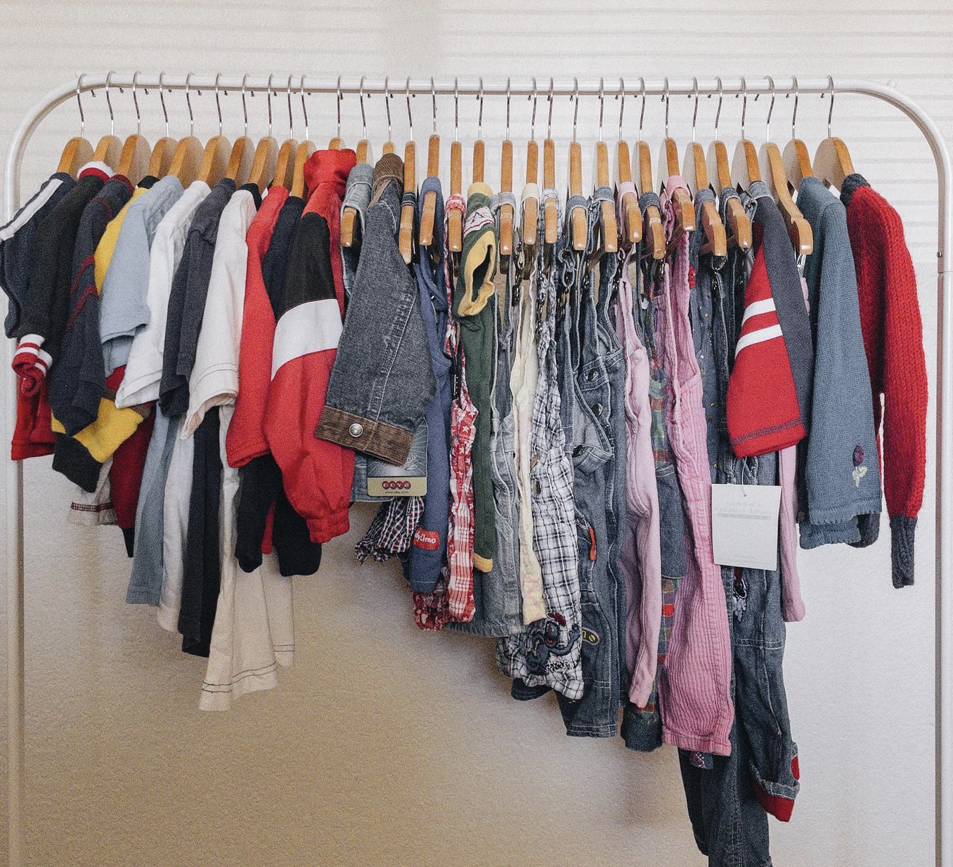 Featured Curator: Diana Evans of Minor