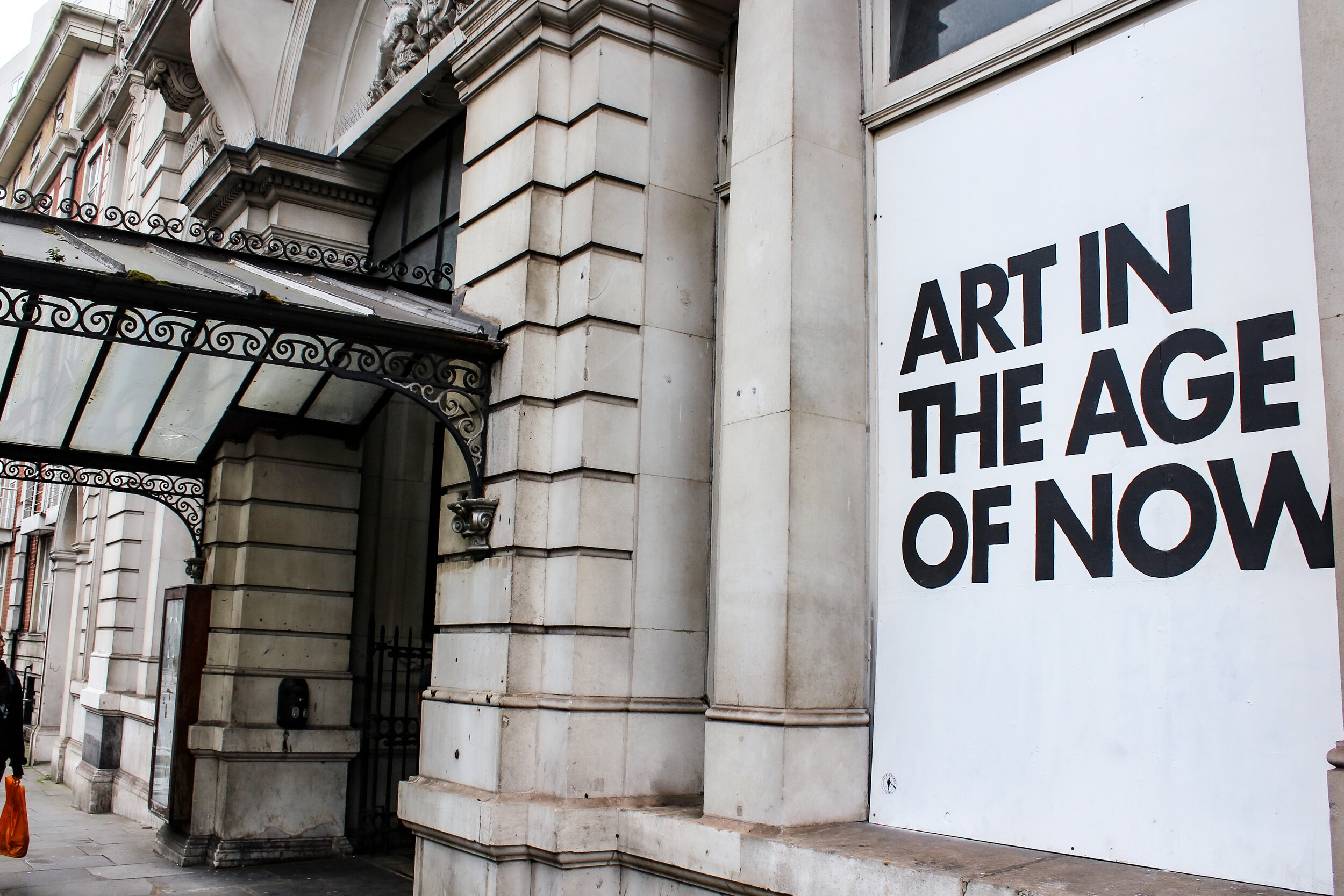Art in the Age of Now is on until 6 June 2021 in Fulham Town Hall, London