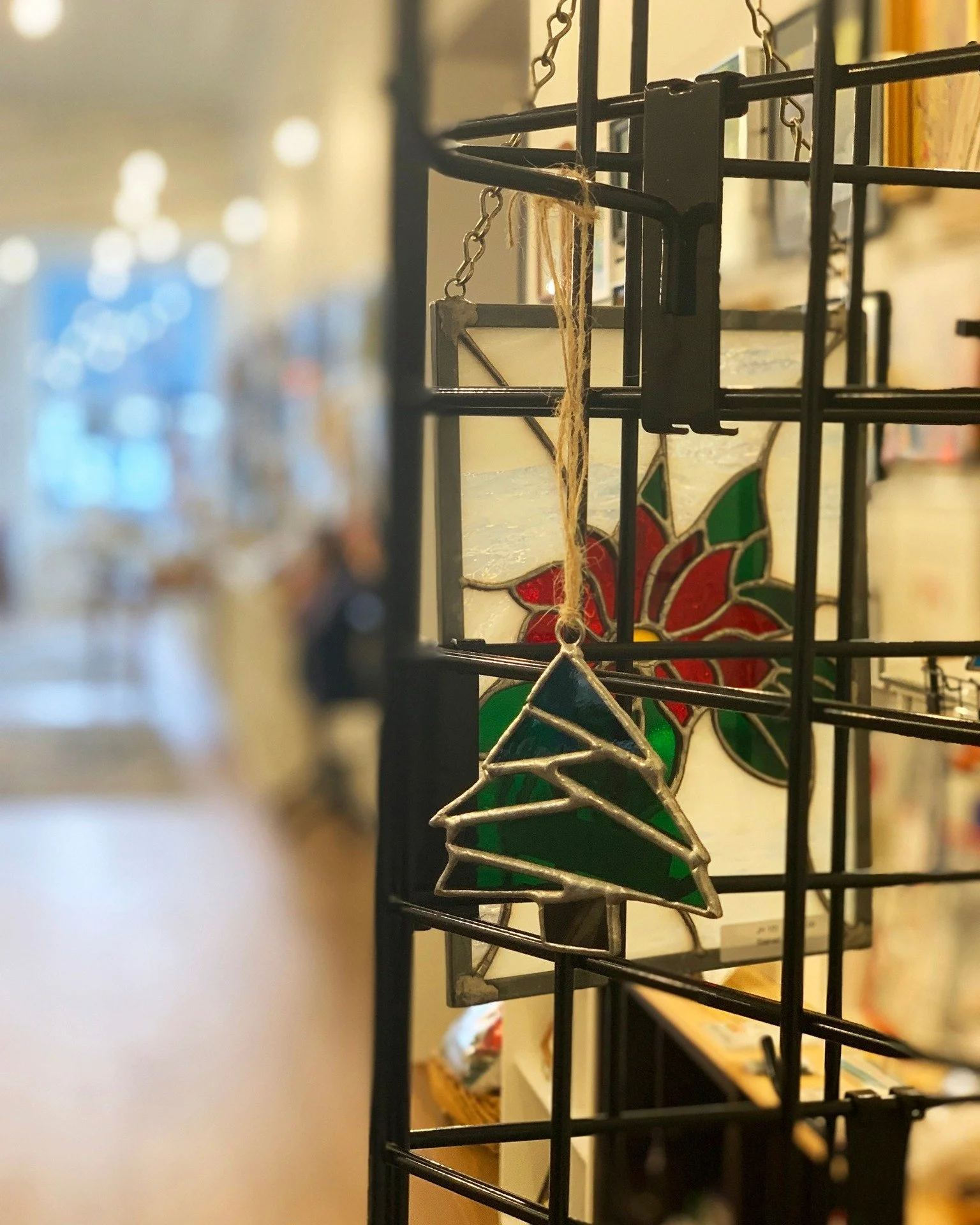 Here's everything we've got going on at the Arts Center this week 👇

✨ EVENTS + WORKSHOPS ✨
🎨 This Wednesday (11/19) is Homeschool Art Club from 1-2:30pm! Register here 👉 https://galesburgarts.networkforgood.com/events/92625-homeschool-art-club-ty